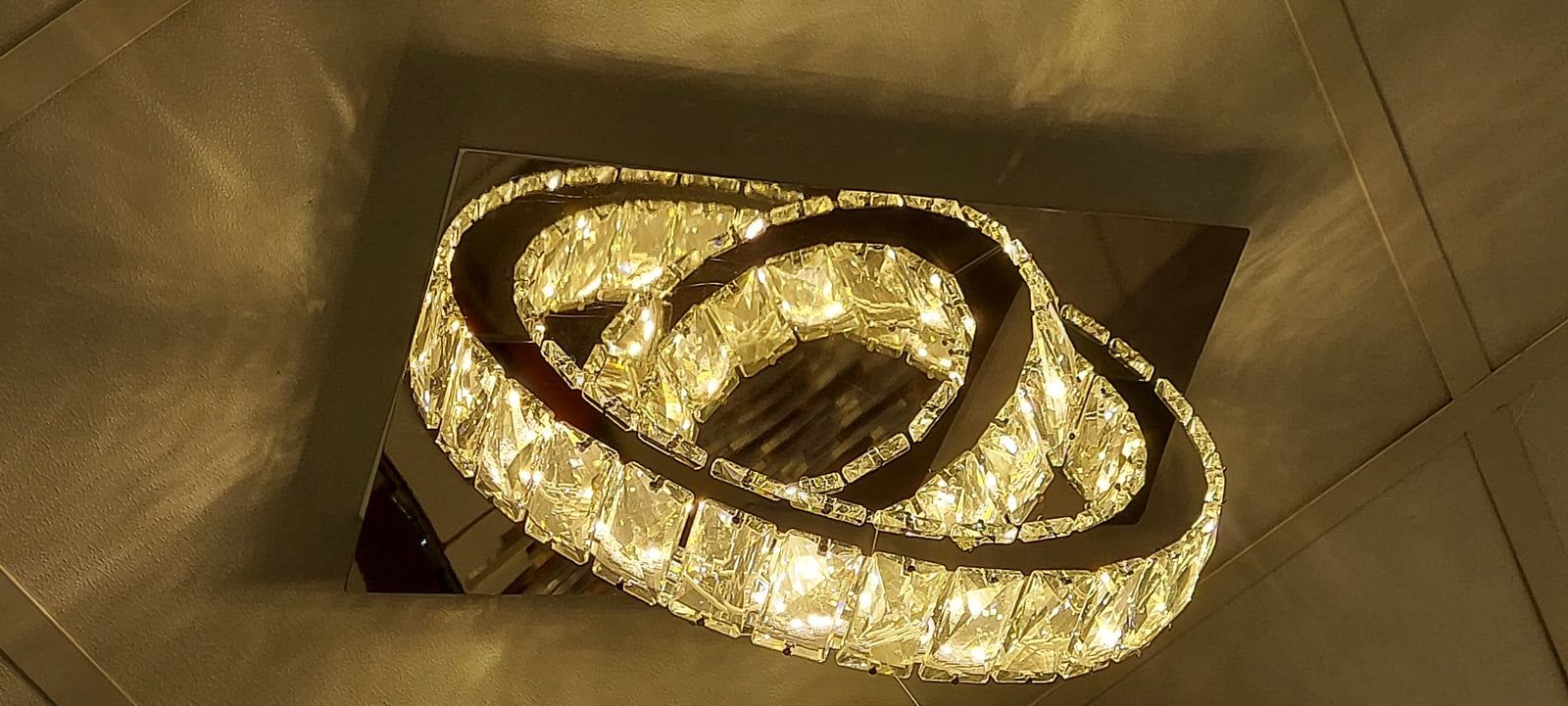 Modern Luxury Crystal LED Ceiling Chandelier with Dual Oval Rings