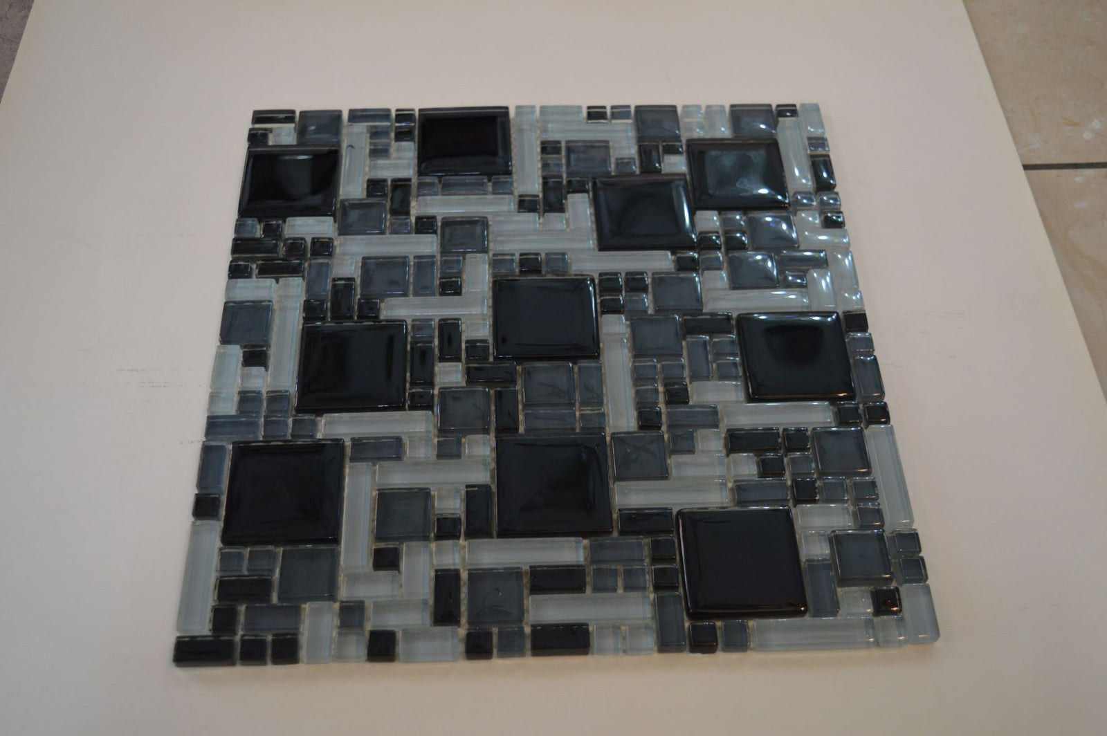 Black, Grey & Light Olive Green Geometric Glass Mosaic Tile-300*300*8mm-11sheets-1m2-Code: 8WYG-06_1