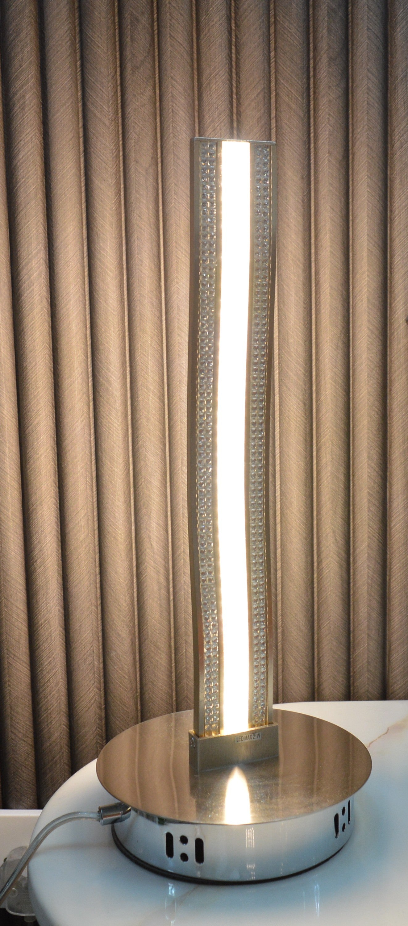LED Table Lamp Gold Modern Elegant Accent Lighting Strip Design
