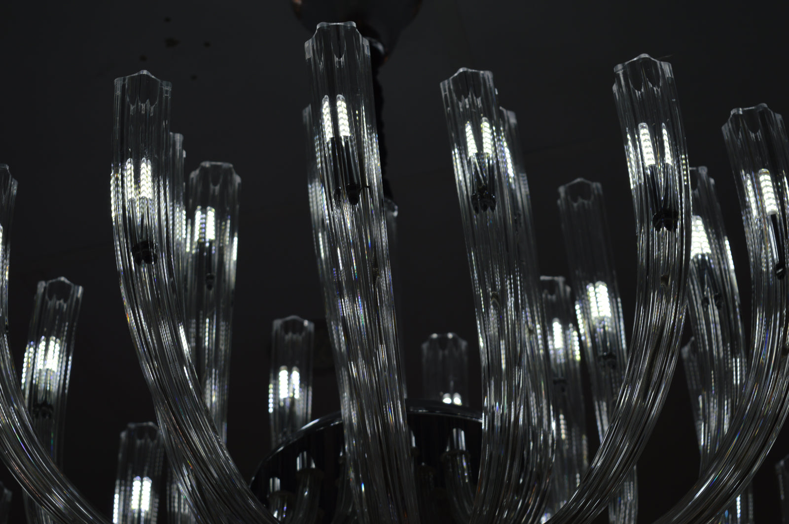 Modern Crystal Glass Bulb Chandelier Ceiling Light – Luxury Glass Arms Pendand