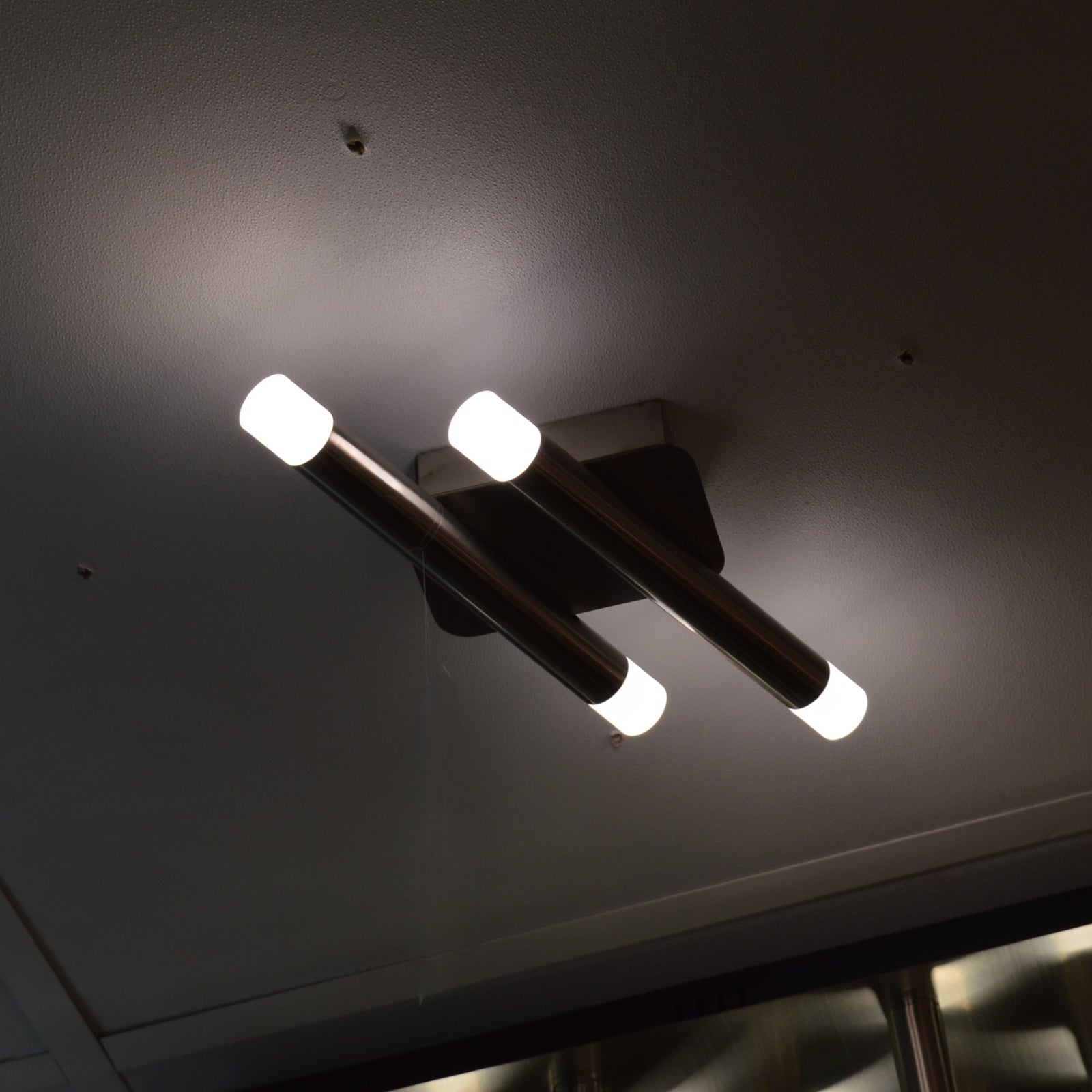 Modern Dual Tube LED Ceiling Light Black & Chrome Finish