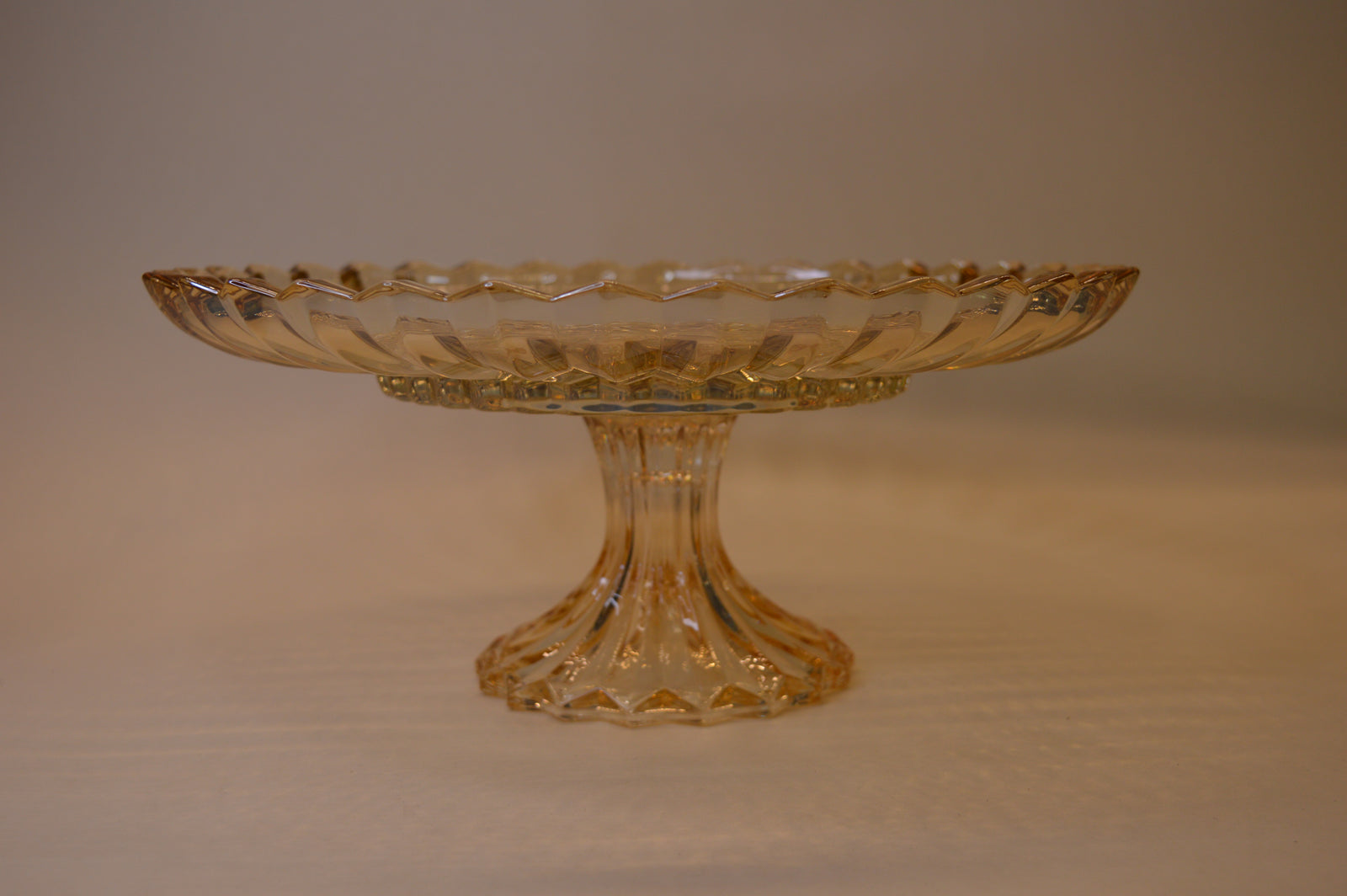 Revolving Crystal Bowl Stand for Fruits Vegetables Baskets Creative Fruit Dish Basket Luxurious Fruit Basket/Bowl