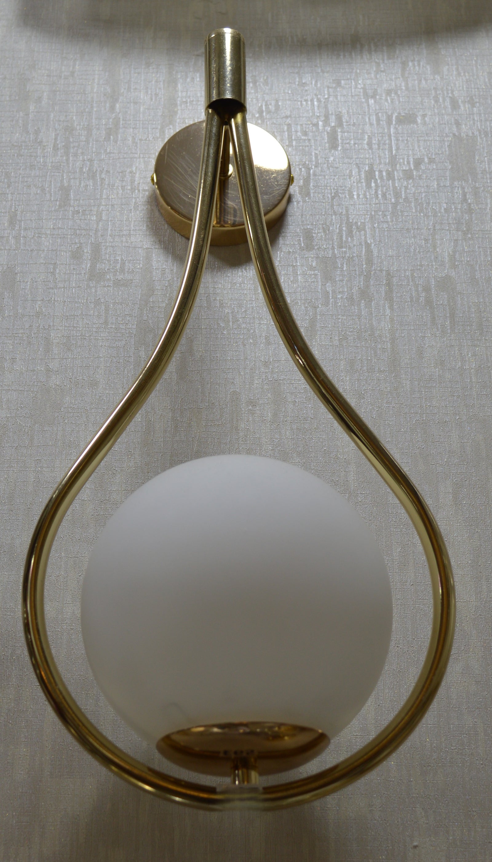 Aurora Loop Globe Wall Light – Luxury Gold Finish