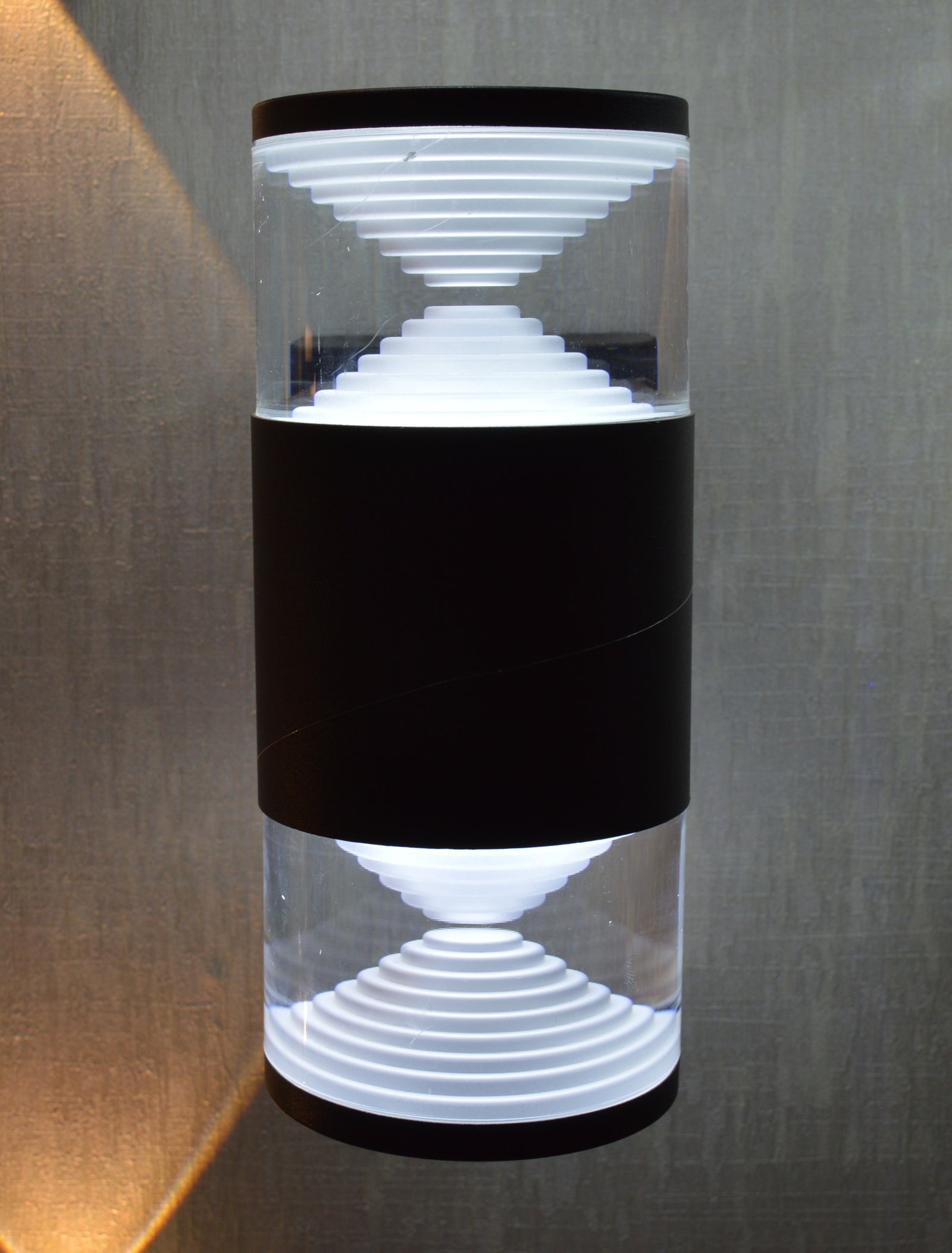 Modern Crystal Cylinder LED Wall Light – Black & Clear Glass Edition