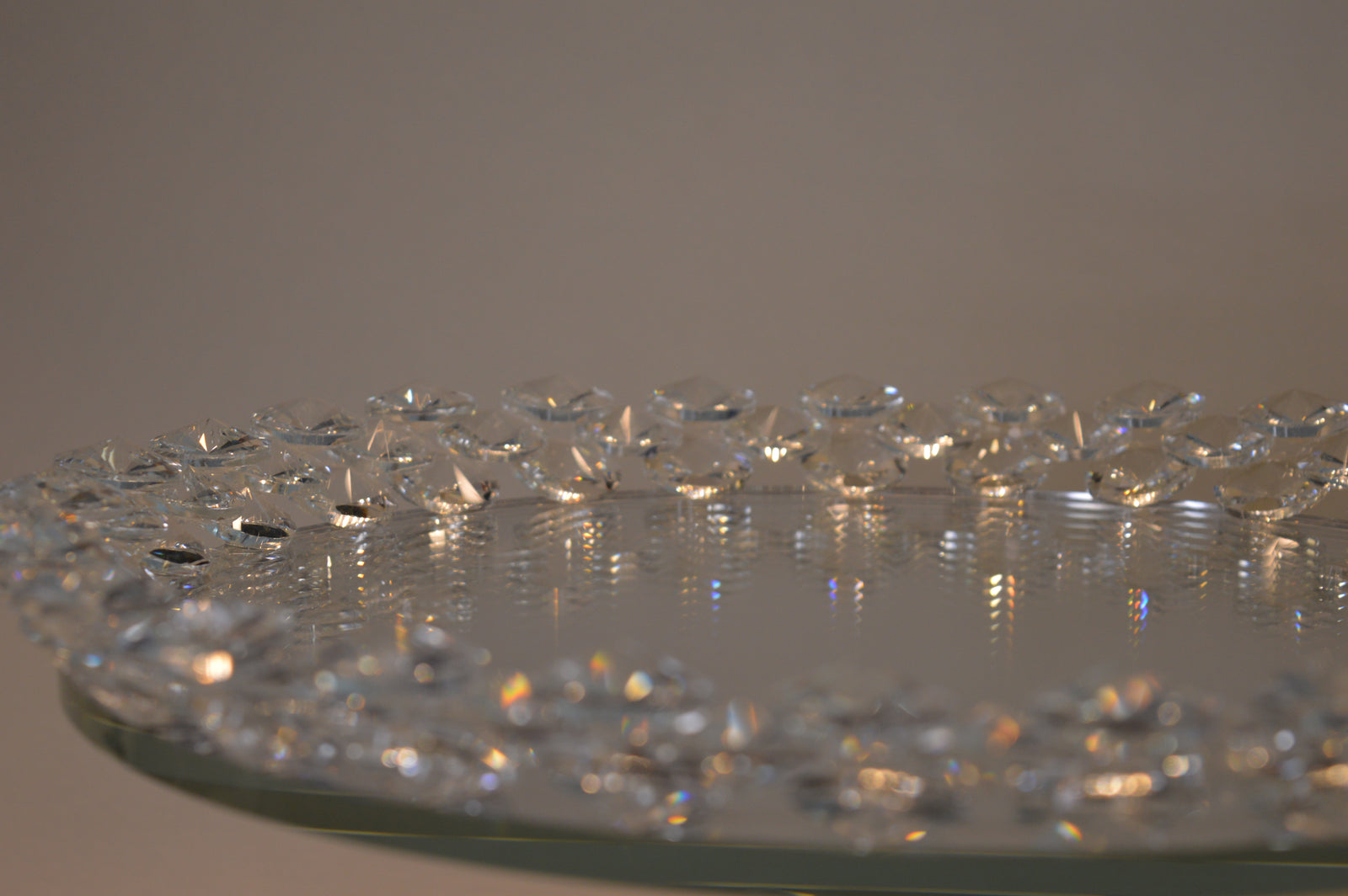 Revolving Crystal Bowl Stand for Fruits Vegetables Baskets Creative Fruit Dish Basket Luxurious Fruit Basket/Bowl