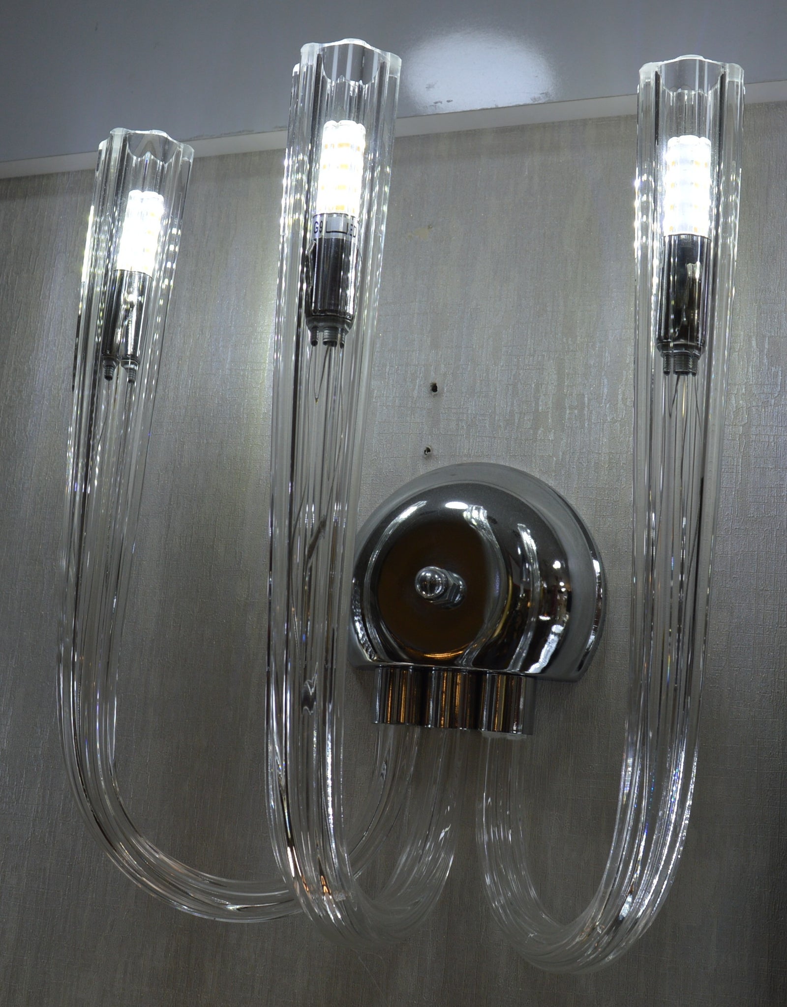 Luxury Crystal Wall Light – Triple Arm Modern Glass Wall Sconce