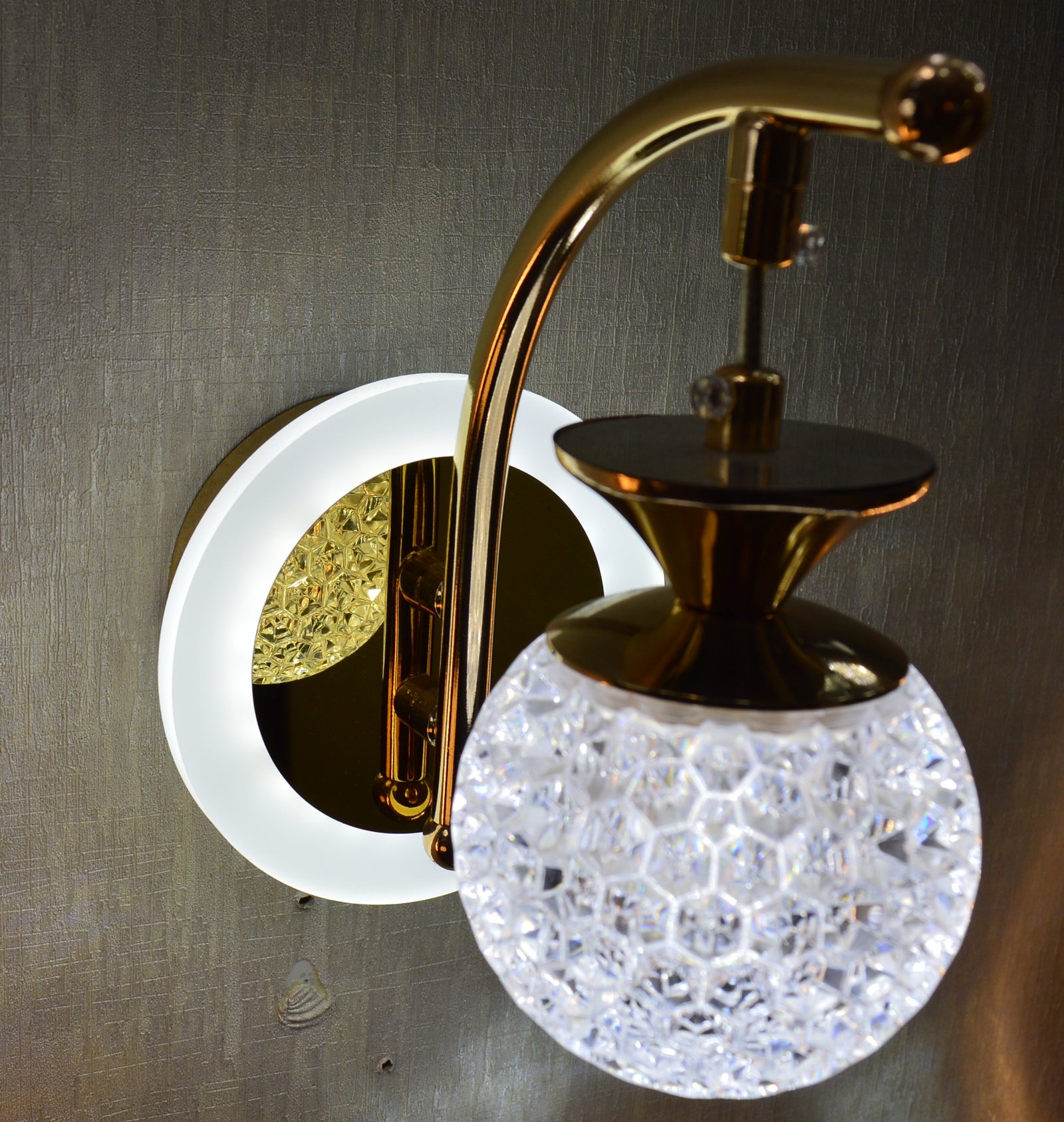 Luxury Crystal Wall Light – Gold Chrome Finish Decorative LED Wall Sconce