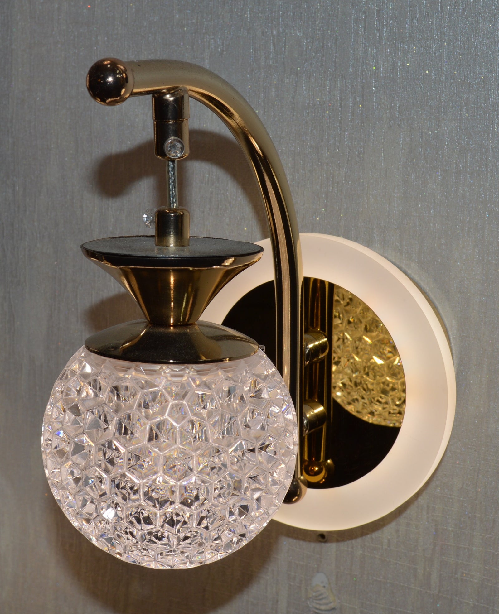 Luxury Crystal Wall Light – Gold Chrome Finish Decorative LED Wall Sconce