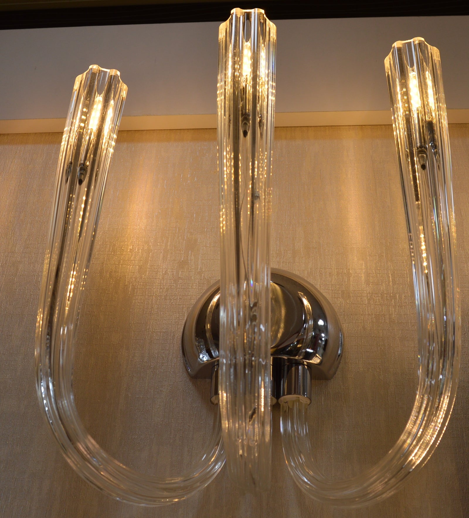 Luxury Crystal Wall Light – Triple Arm Modern Glass Wall Sconce