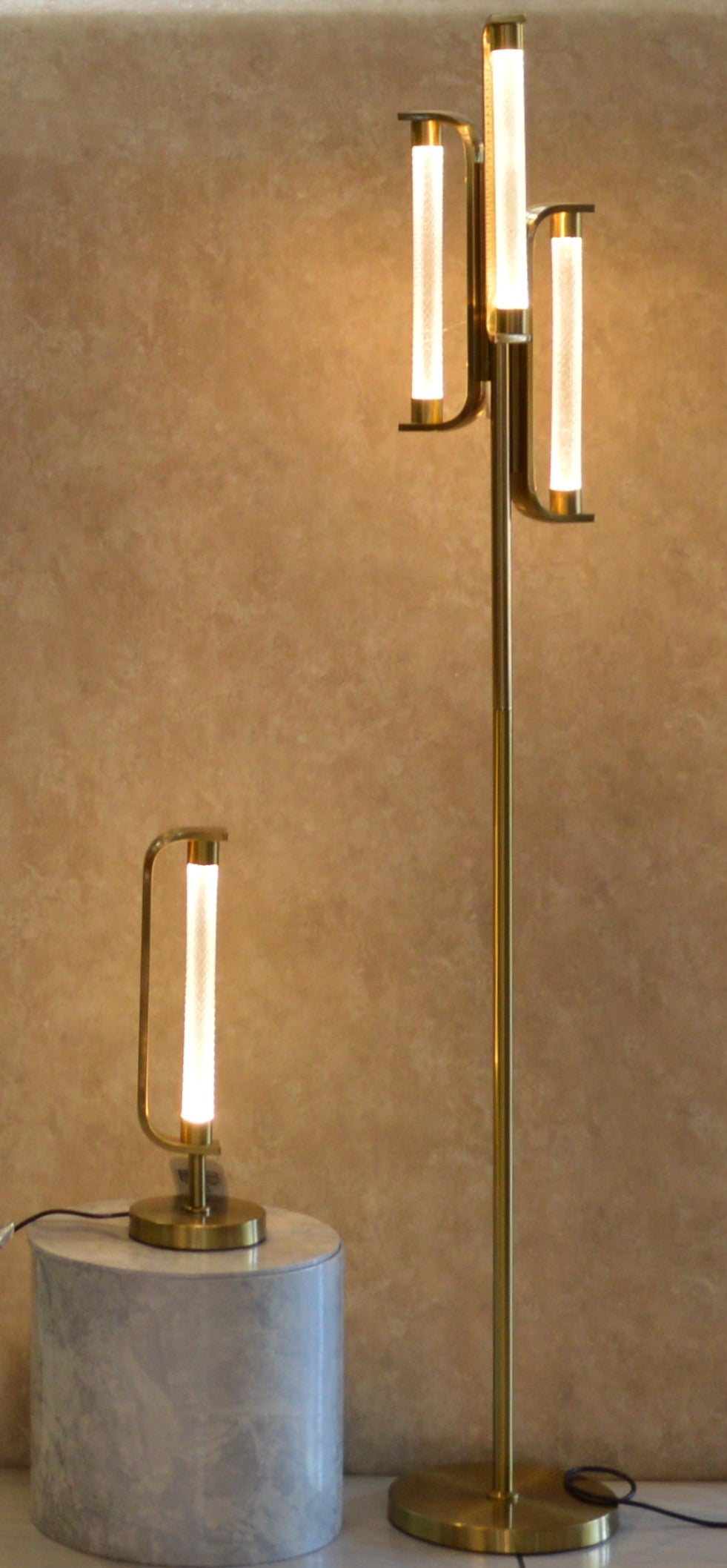Modern Luxury LED Crystal Tube Luxe Lamp Set