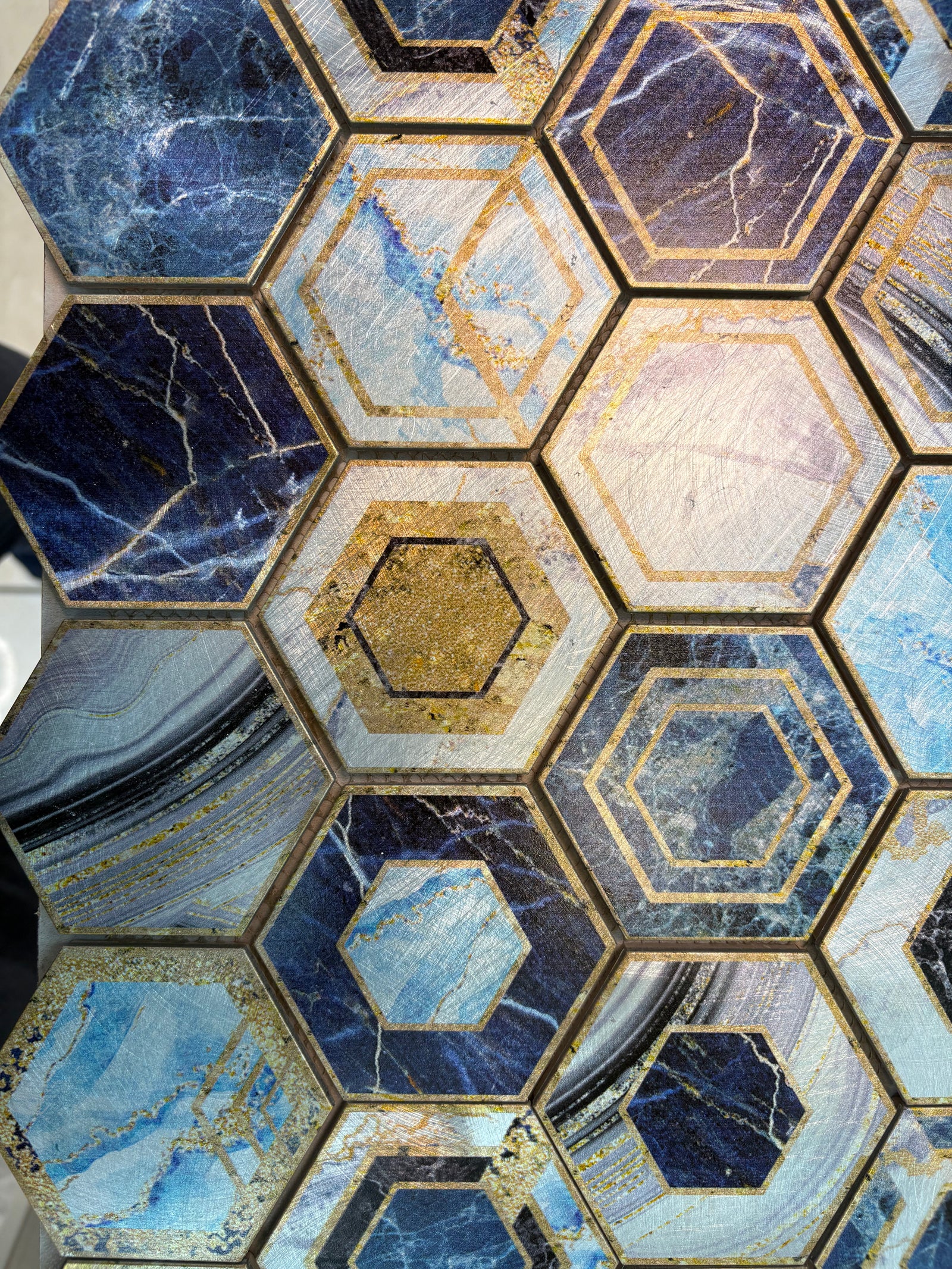 Hexagonal Colourful Mosaic Tiles - 260*300*8mm - 11sheets = 1 meter square - DZ-157