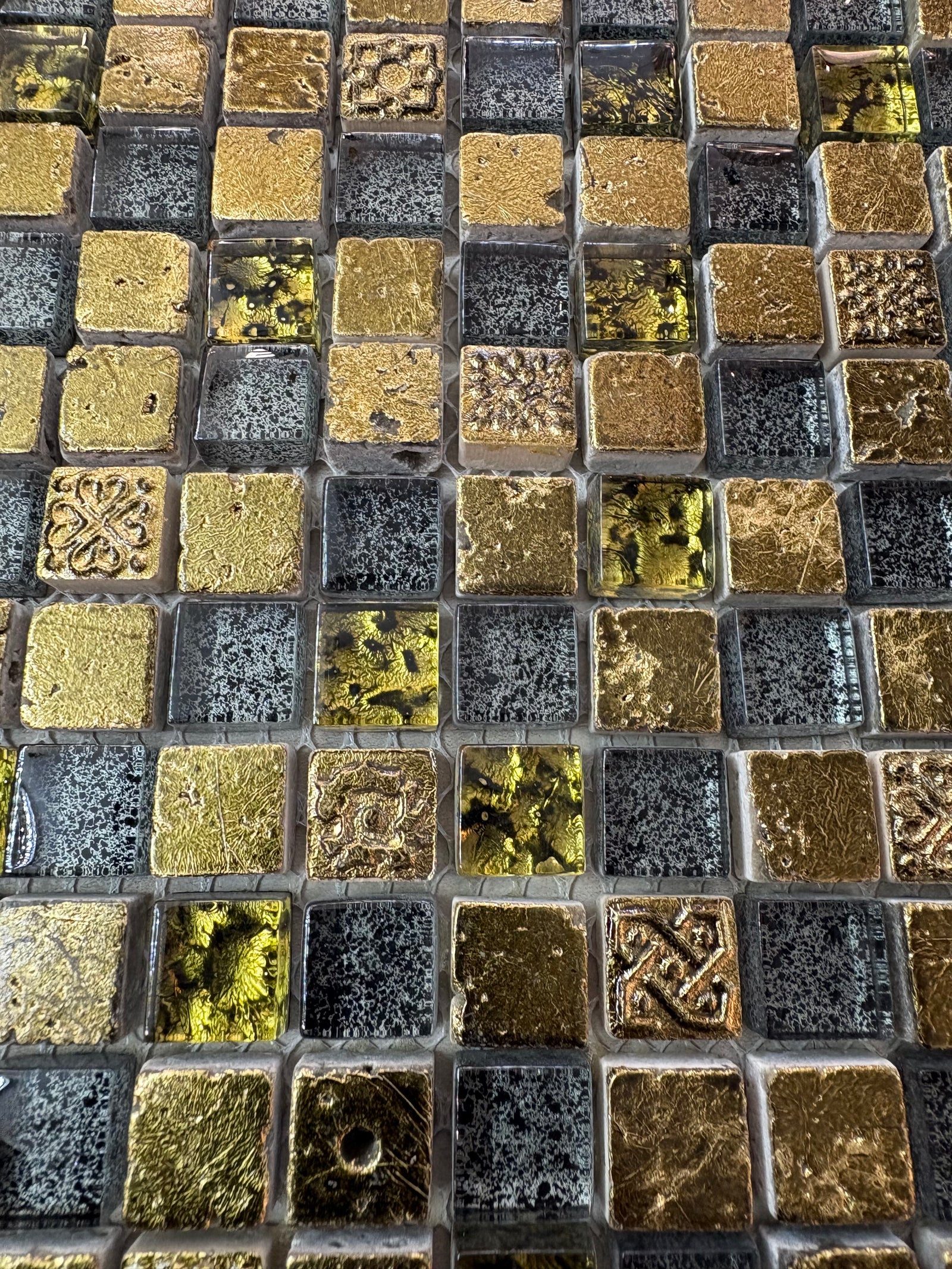 Stone & Glass Mosaic - 300*300*8mm - 11sheets = 1 meter square - S815-GL