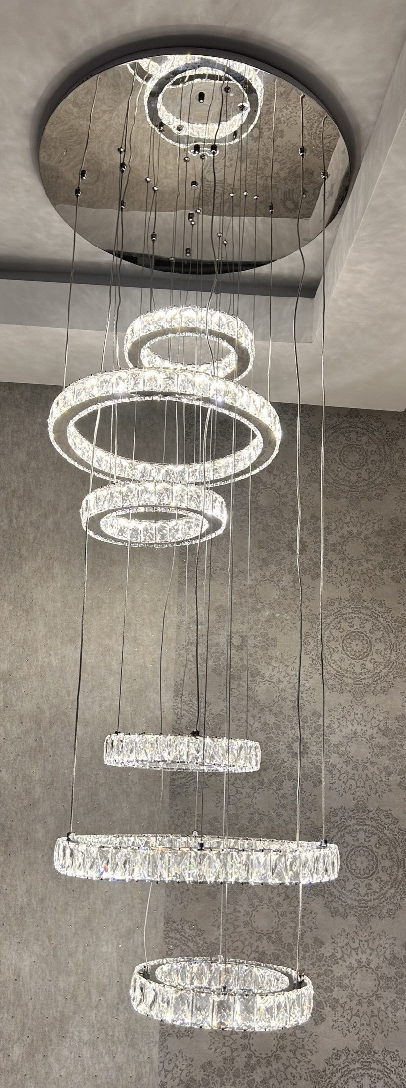 Luxury Crystal LED Multi-Ring Chandelier Ceiling Light – Modern Spiral Pendant, Dimmable, Chrome Finish, Designer Statement Lighting