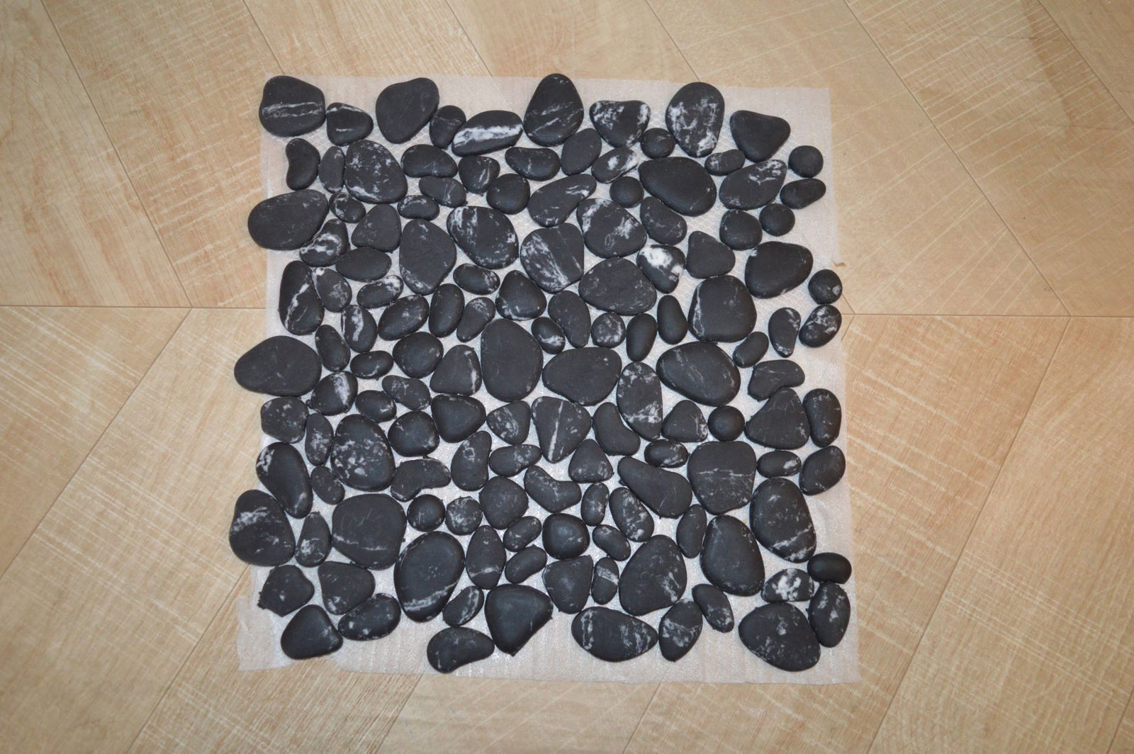 Black & White Stones Pebbles Mosaic Tiles-305*305*6mm-11sheets-1m2-DXMQ6