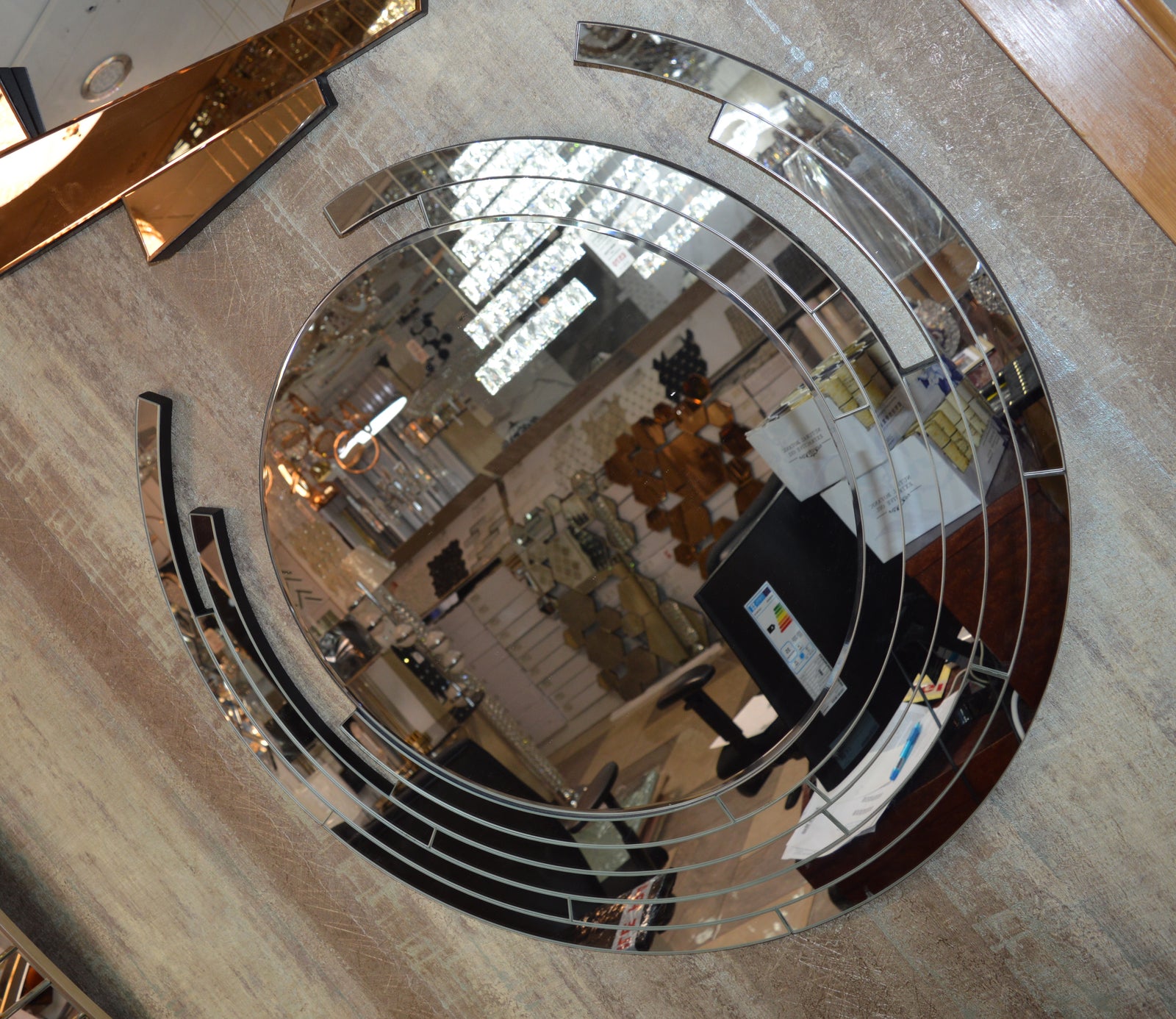 Elegant Classy Round Modern Designer Wall Mirror for Home Decor| Decorative Mirror  (Round)-90*90cm-DF863-Chrome & Rosegold both colours