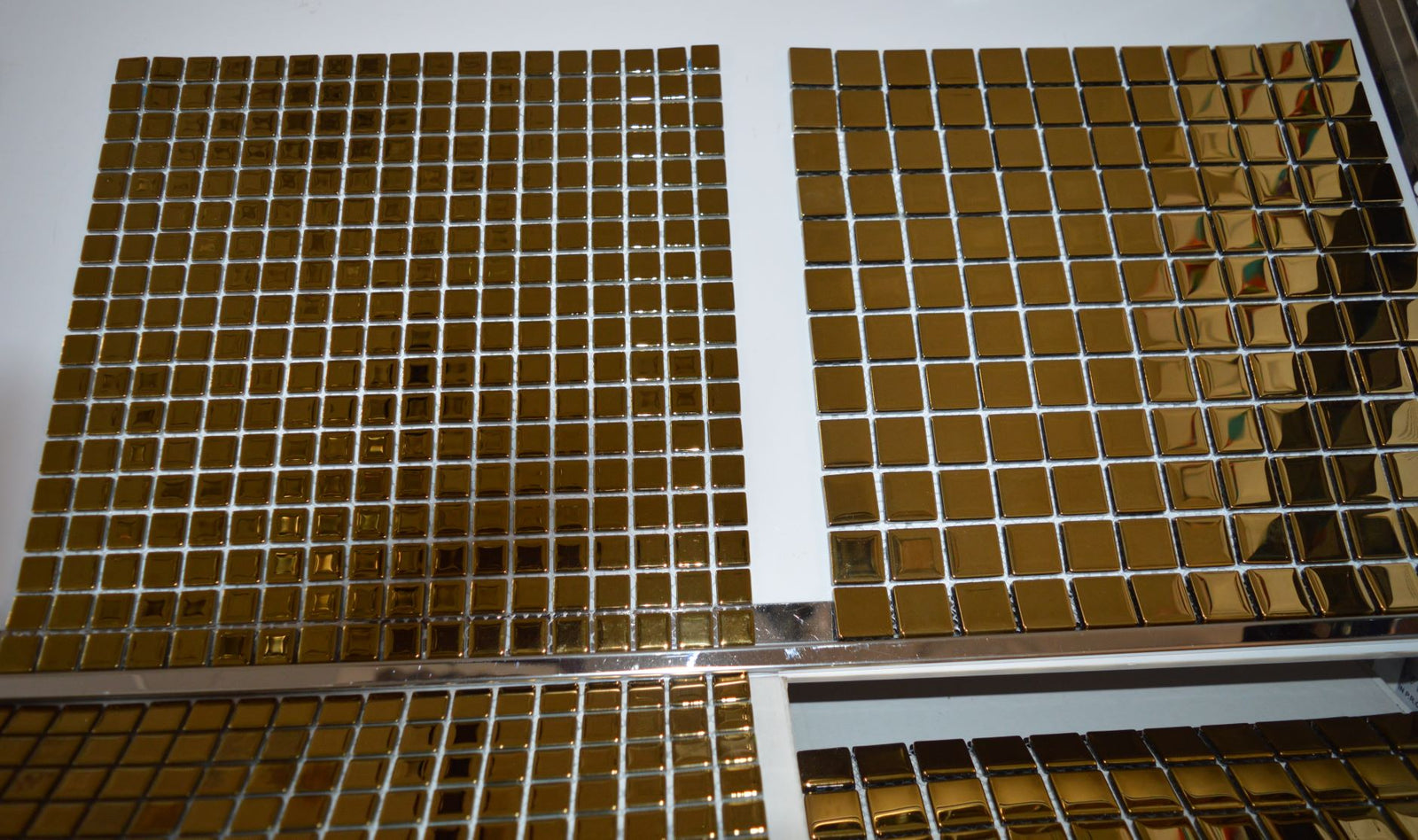 Mirrored Gold Glass Mosaic Tile-300*300*8mm-11sheets-1m2-25PGOld