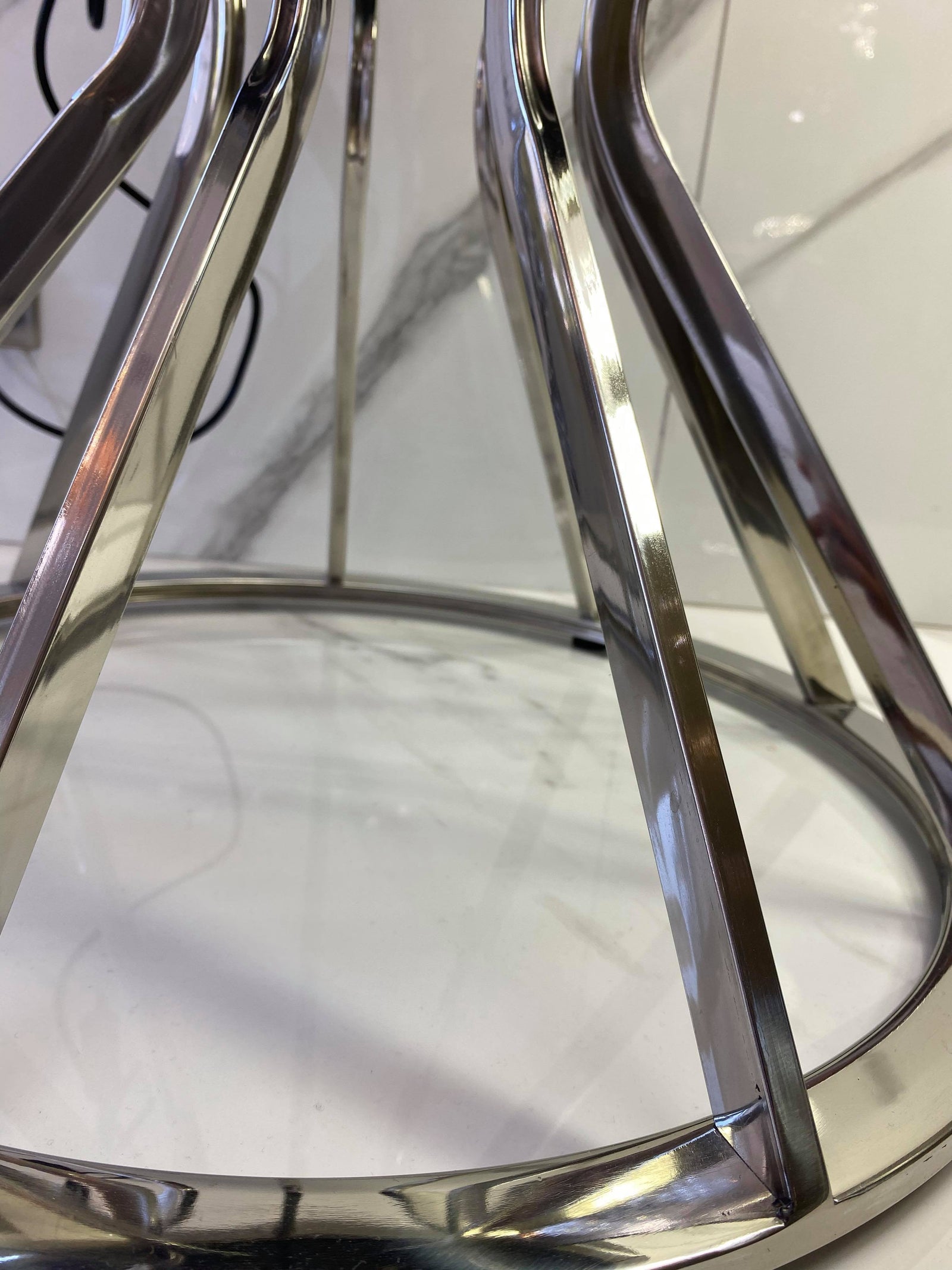 White glossy porcelain tile || 1200 x 600 x 10.5 mm, YFT126101