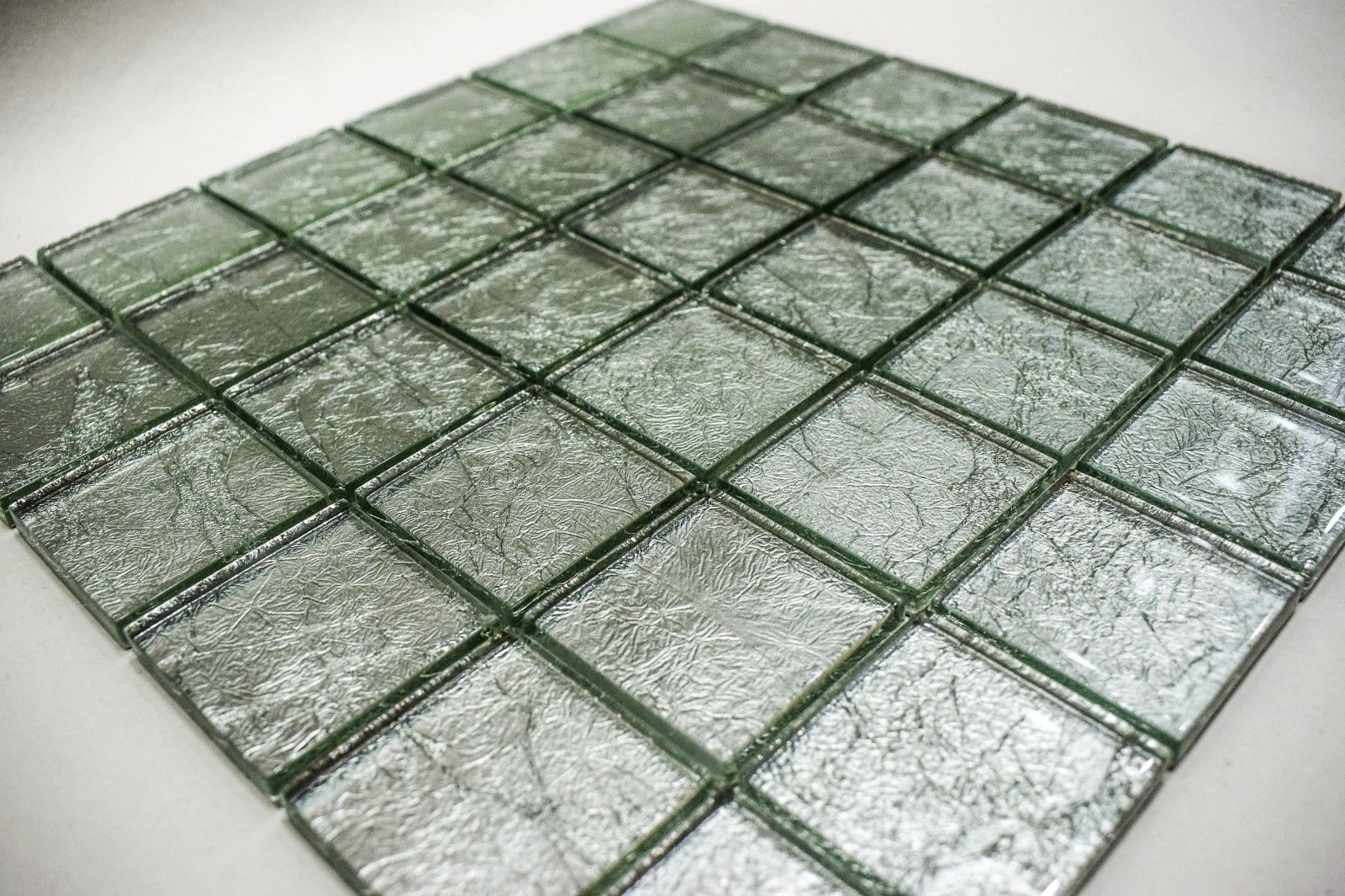 Silver Glint Glass Mosaic Tile-300*300*8mm-11sheets-1m2-48BTM-9K