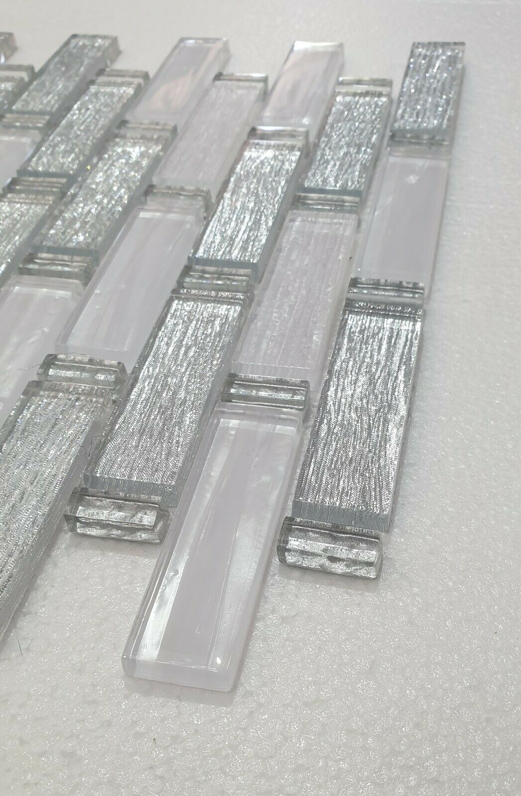 White Silver Foil Glass Mosaic Tile | 1 sheet 300x300x8mm | 11 sheets 1sqm