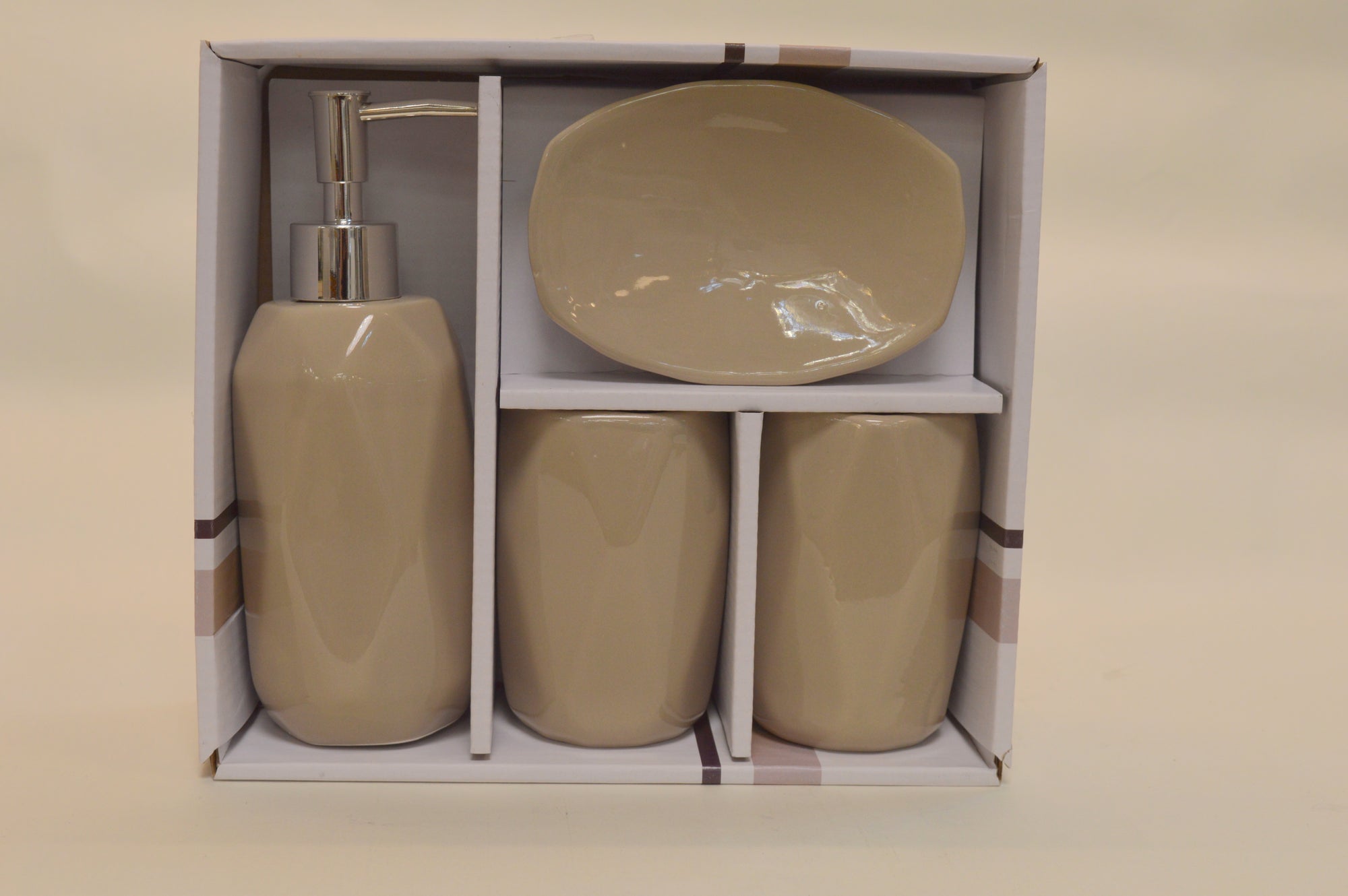 Bathroom Accessories Set, 4 Piece Ceramic & Resin Bath Accessory Set Includes 2Pcs Toothbrush Holder/Tumbler, Liquid Soap or Lotion Dispenser & Soap Dish Bathroom Storage