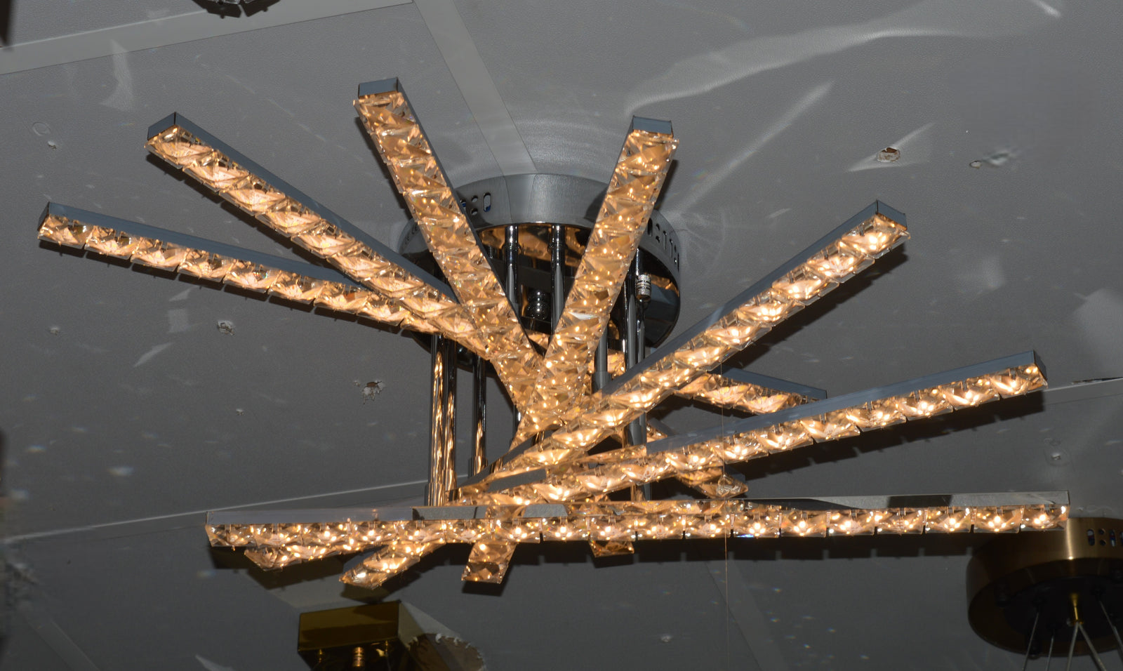 Thin metallic frame LED crystallic ceiling mounted light [C89384-3]