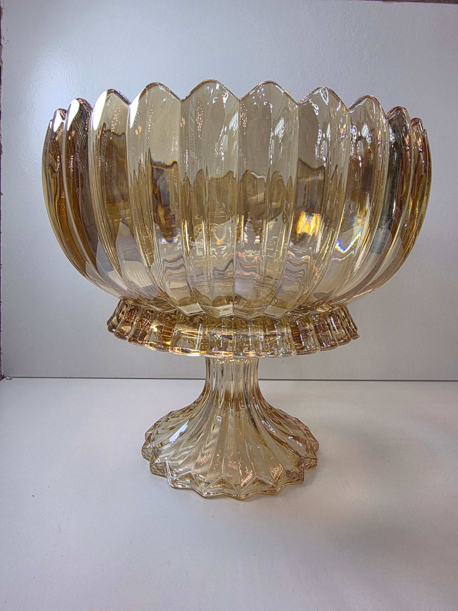 Crystal Rose Gold & Clear Lotus Shape Glass Fruit Basket Bowl Stand Colorful Fruit Vegetable Baskets Creative Fruit Dish Basket Luxurious Fruit Basket/Bowl