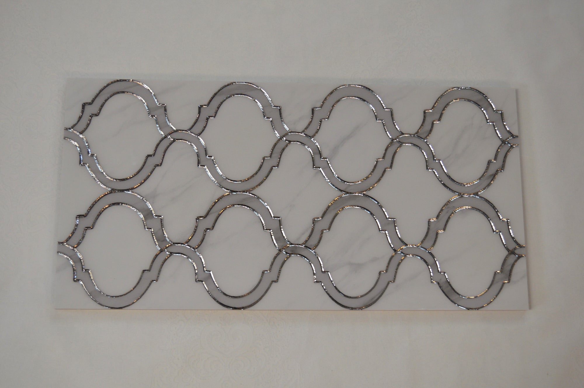 Porcleain Decor Tiles in large Greyscale with silver trim | 1 sheet 60 x 30 cm | 6 tiles 1 sqm