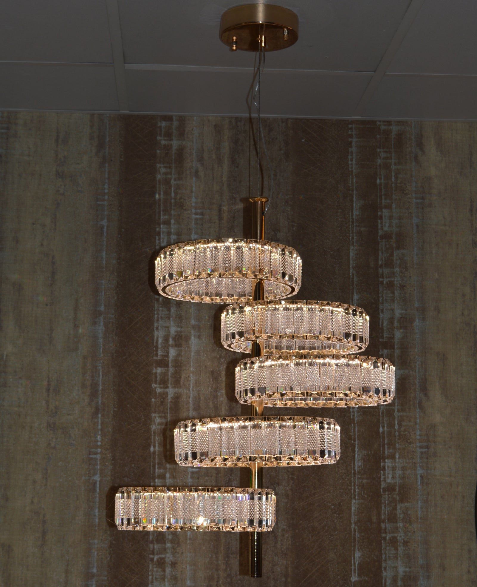 Modern Crystal Pendant Ceiling Light-colour changing brightness adjustment feature-remote control- with matching Floor & Table Lamps –Y608-400+600