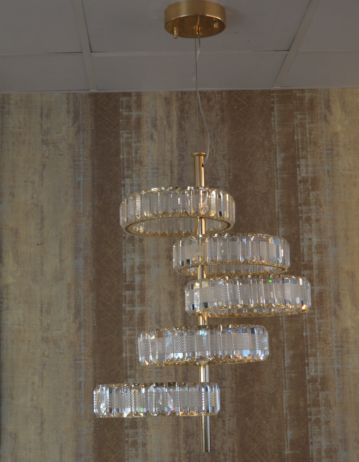 Modern Crystal Pendant Ceiling Light-colour changing brightness adjustment feature-remote control- with matching Floor & Table Lamps –Y608-400+600