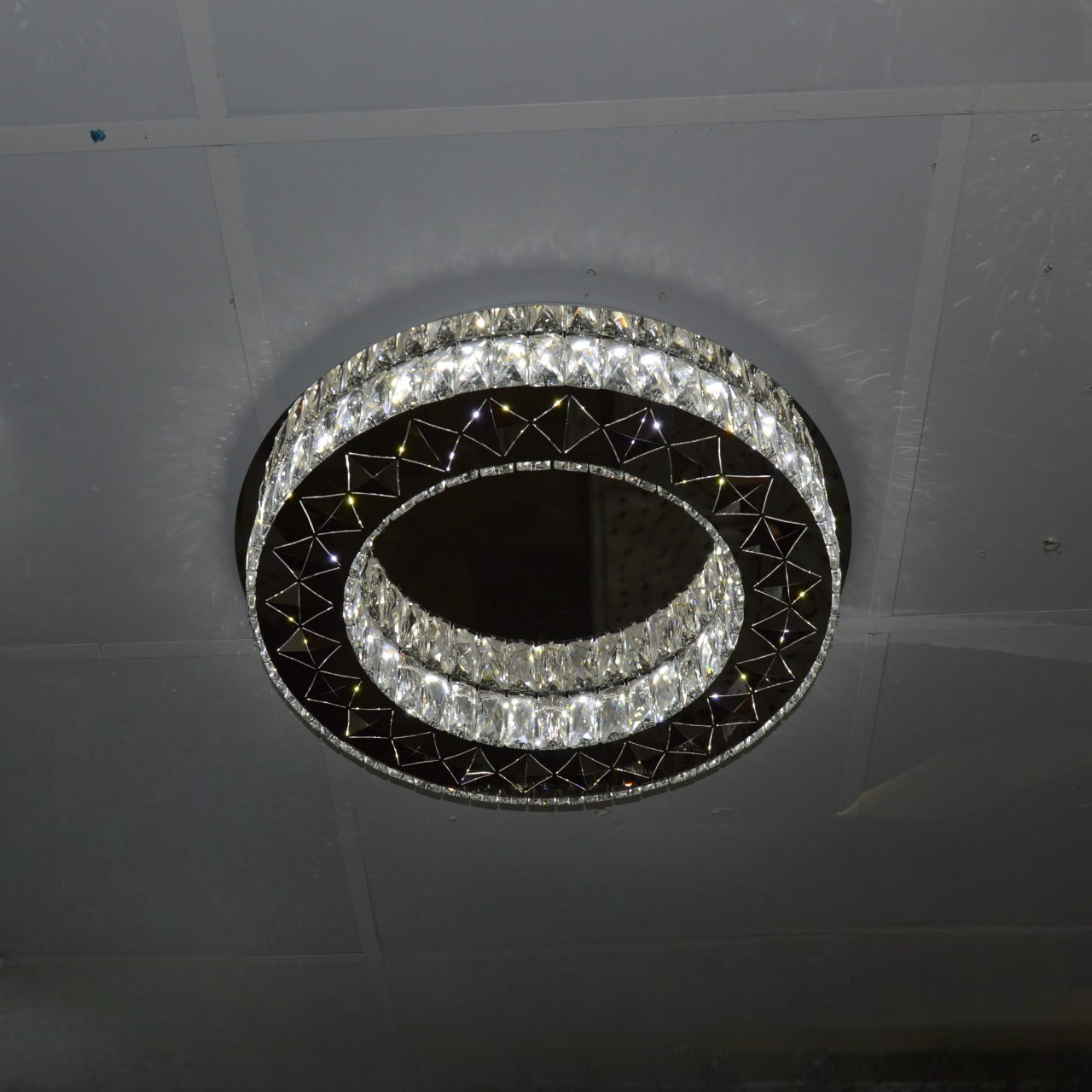 Luxury Double Ring Crystal LED Ceiling Light – 03 Colour Changing Feature