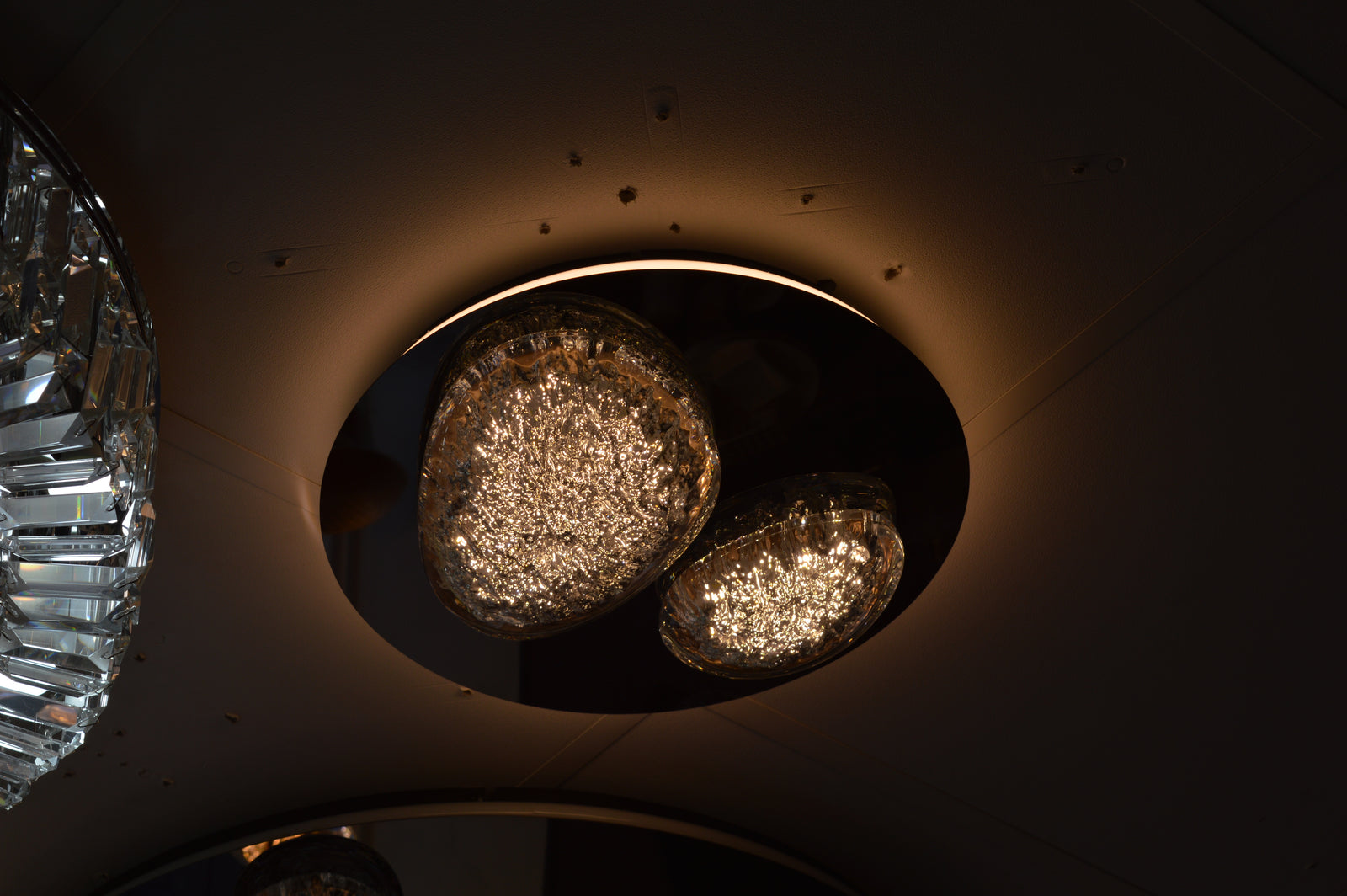 Almond Shape diffusers with an ice effect  Modern Wall mount LED Lights  -2310-1DW