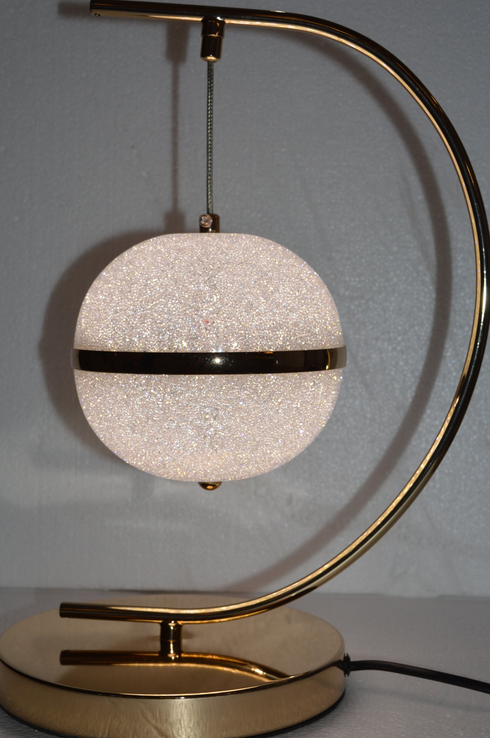 Luxury Gold Circular Crystal LED Table Lamp Modern Ring Bedside Floor Lamp Home