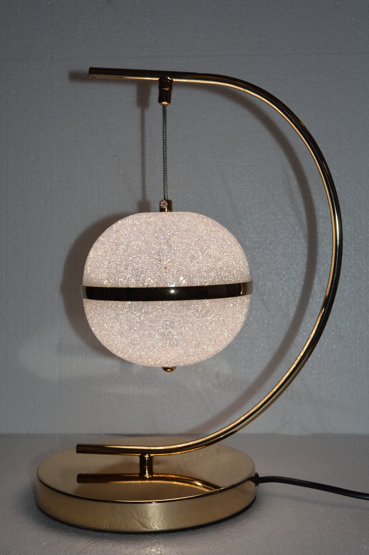 Luxury Gold Circular Crystal LED Table Lamp Modern Ring Bedside Floor Lamp Home