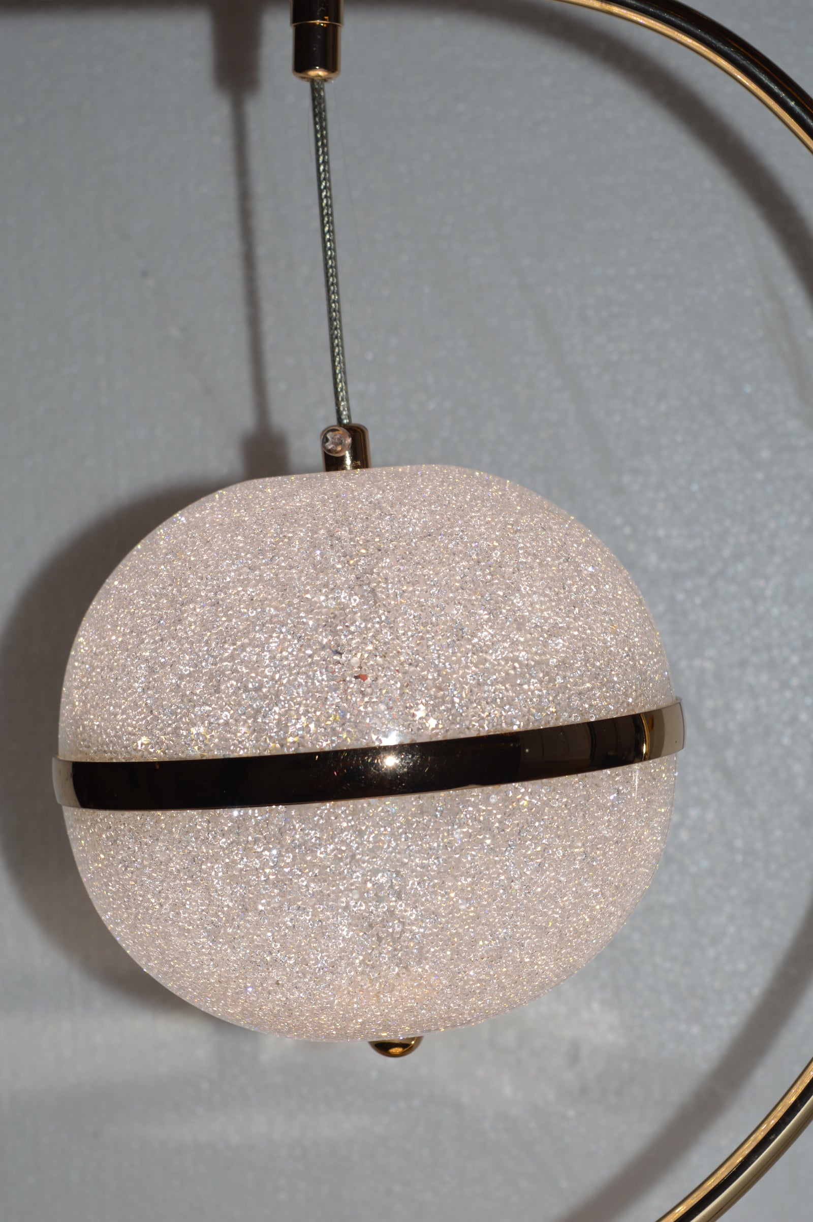 Luxury Gold Circular Crystal LED Table Lamp Modern Ring Bedside Floor Lamp Home