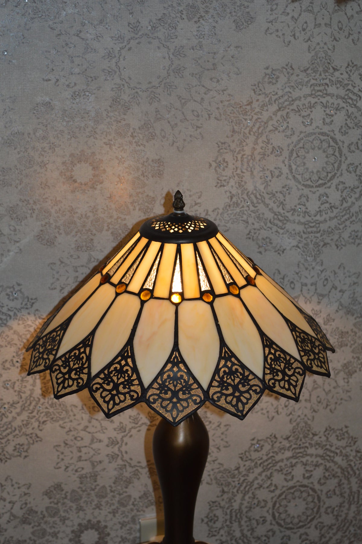 Handmade Brown & White shade Tiffany Floor Lamp & Table Lamp