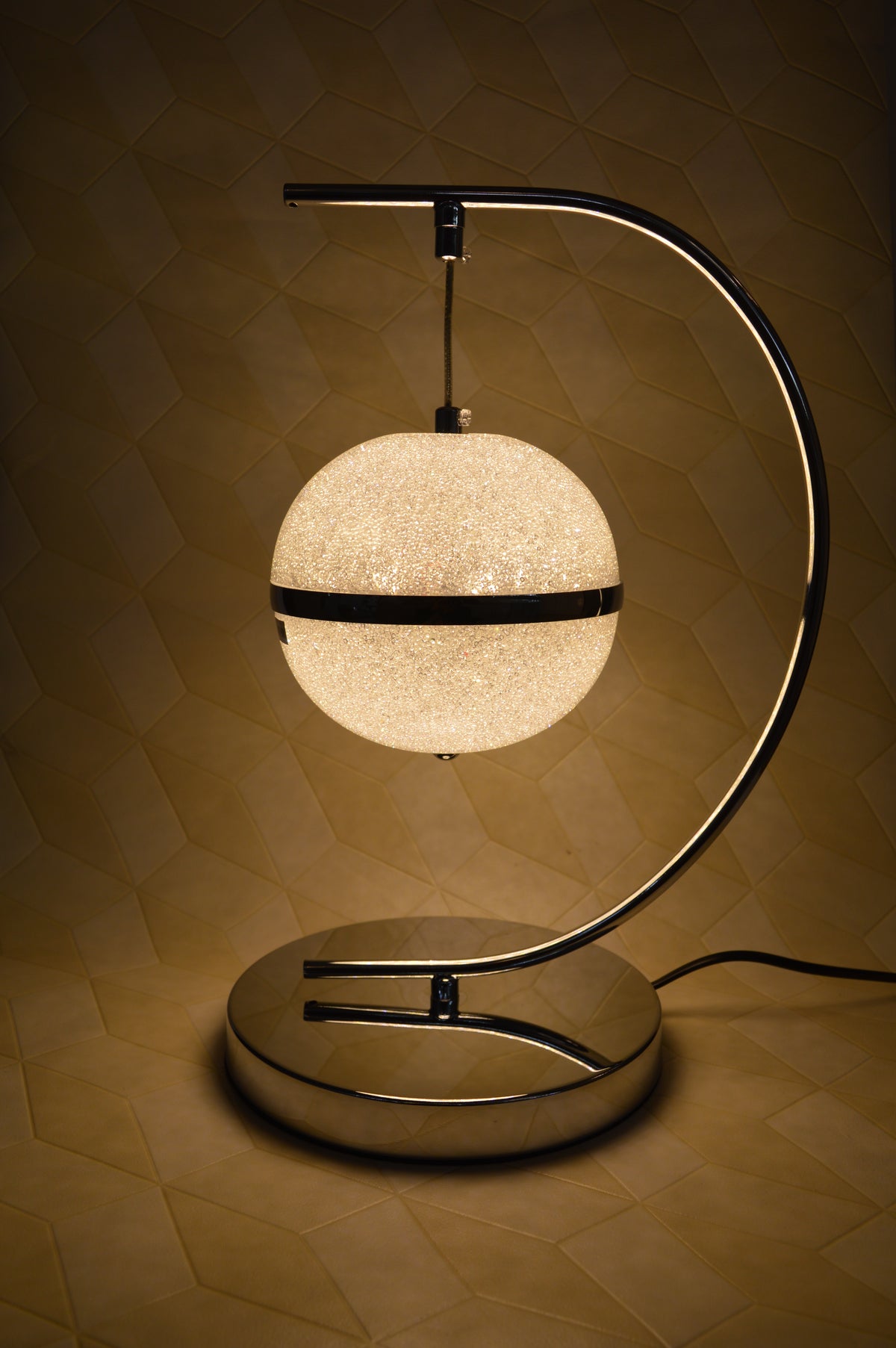 Luxury Gold Circular Crystal LED Table Lamp Modern Ring Bedside Floor Lamp Home