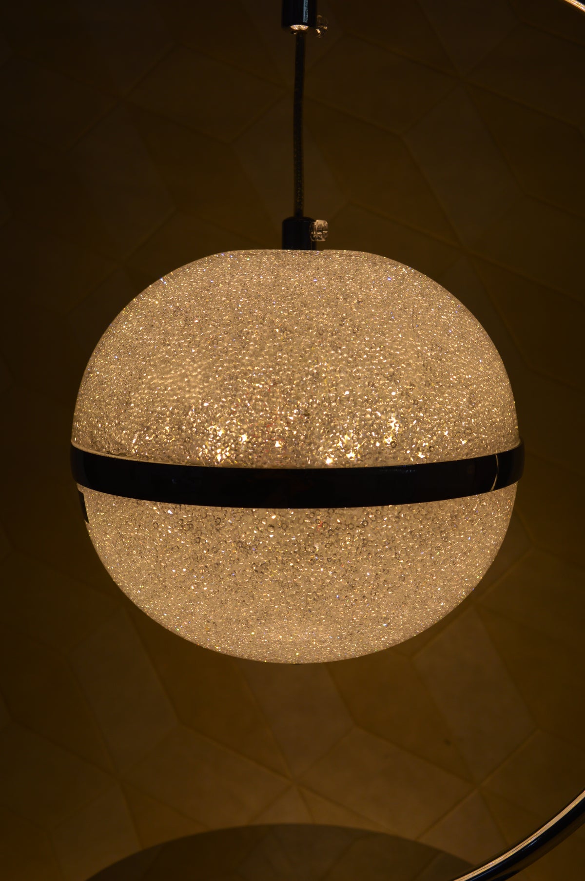 Luxury Gold Circular Crystal LED Table Lamp Modern Ring Bedside Floor Lamp Home