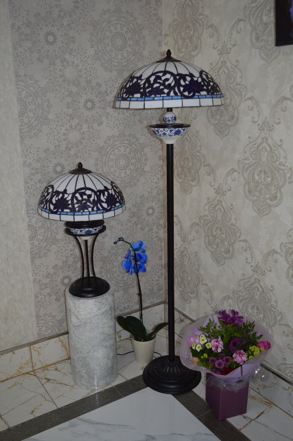 Handmade White and Blue Round Glass shade Tiffany Floor Lamp & Table Lamp