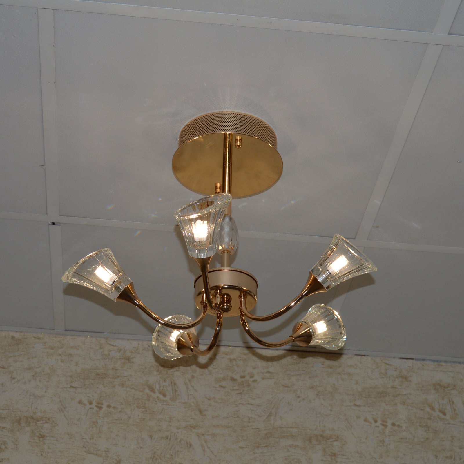 Luxury Crystal Glass Ceiling Chandelier – Modern LED Pendant 02 Colour 02 Size