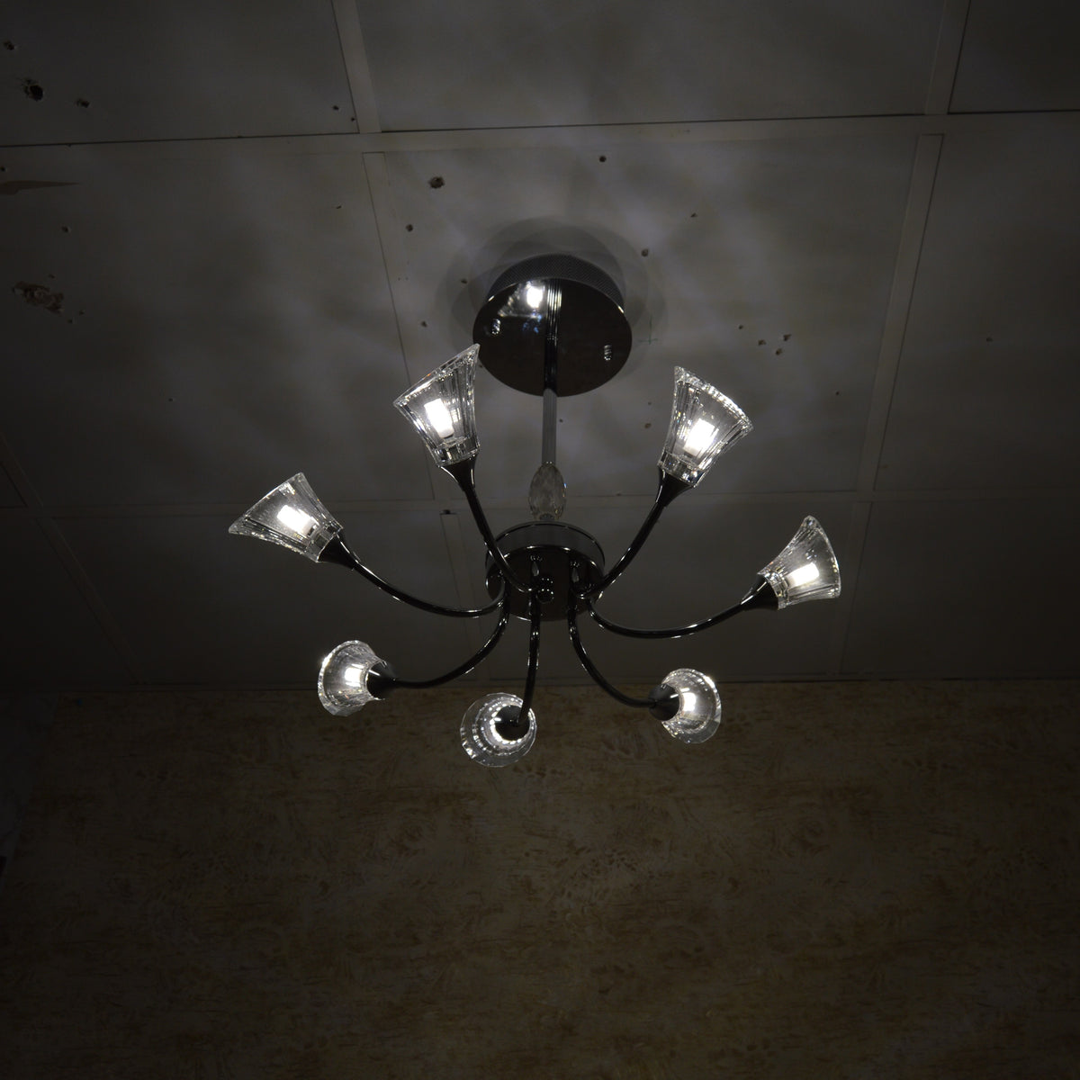 Luxury Crystal Glass Ceiling Chandelier – Modern LED Pendant 02 Colour 02 Size