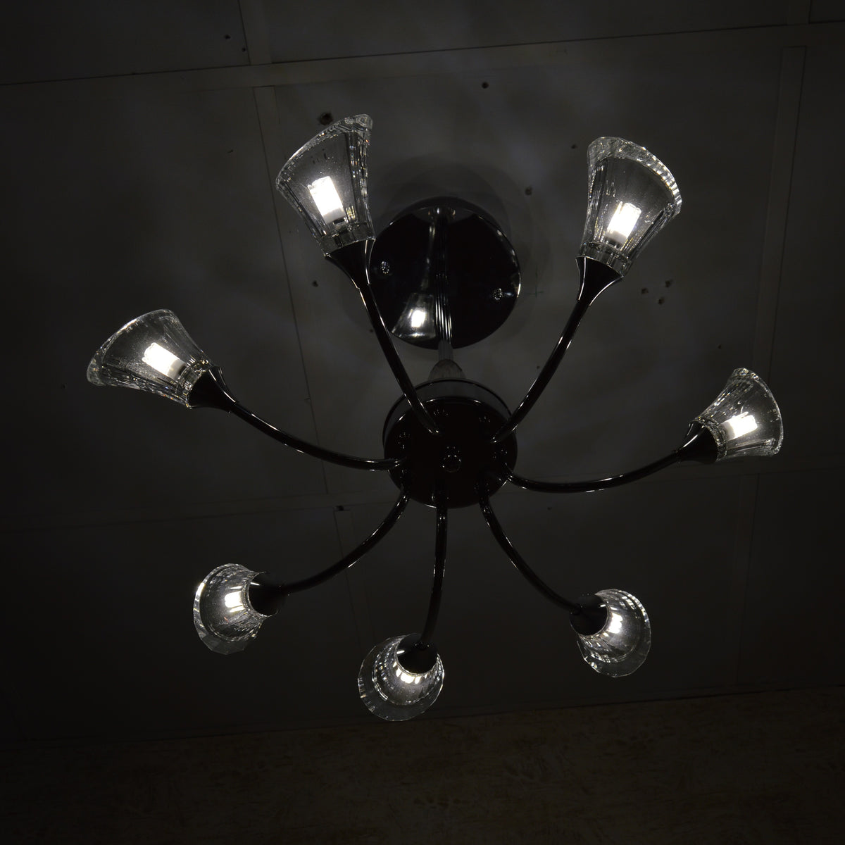 Luxury Crystal Glass Ceiling Chandelier – Modern LED Pendant 02 Colour 02 Size