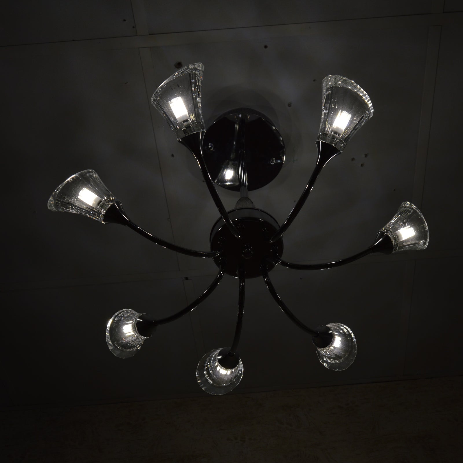 Luxury Crystal Glass Ceiling Chandelier – Modern LED Pendant 02 Colour 02 Size
