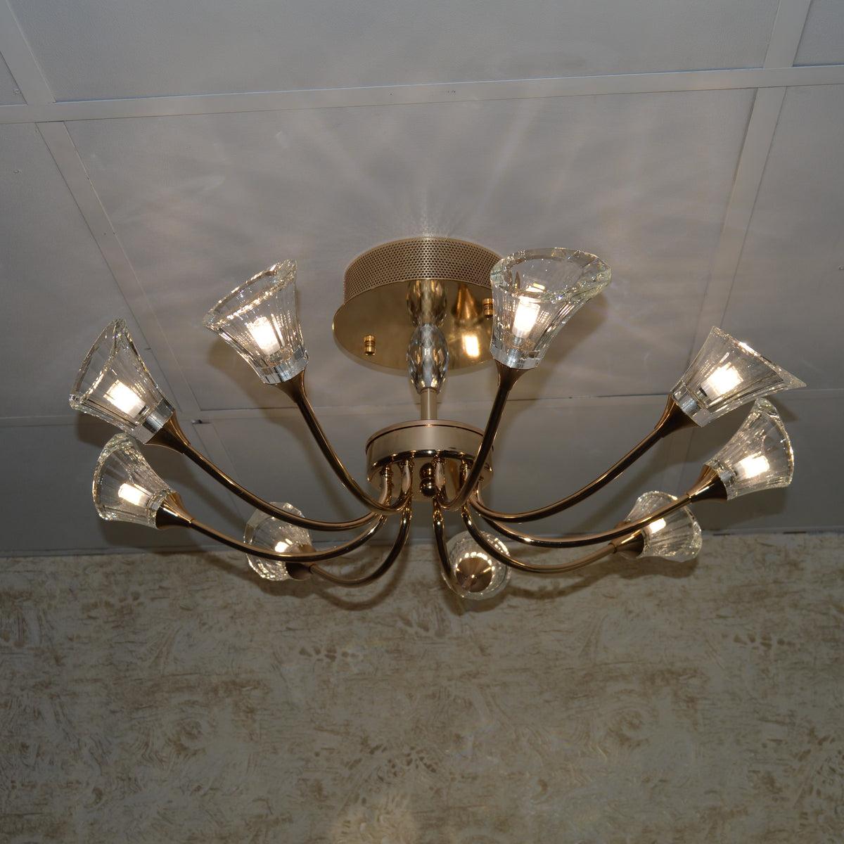 Luxury Crystal Glass Ceiling Chandelier – Modern LED Pendant 02 Colour 02 Size