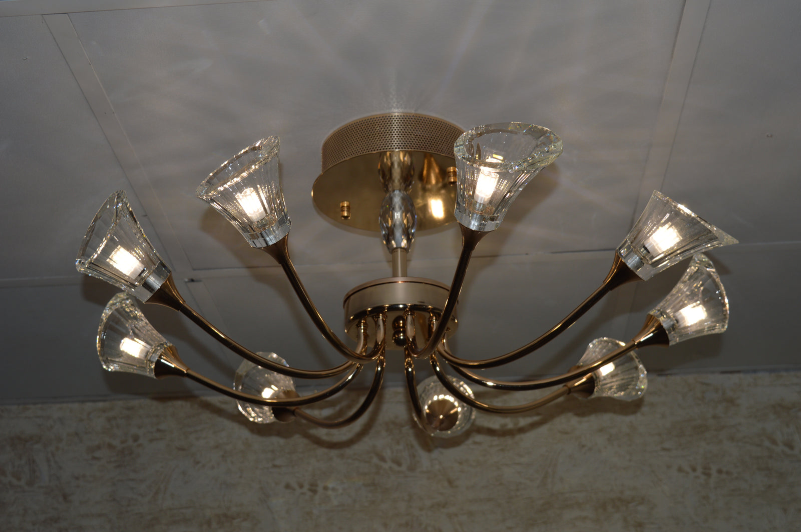 Luxury Crystal Glass Ceiling Chandelier – Modern LED Pendant 02 Colour 02 Size
