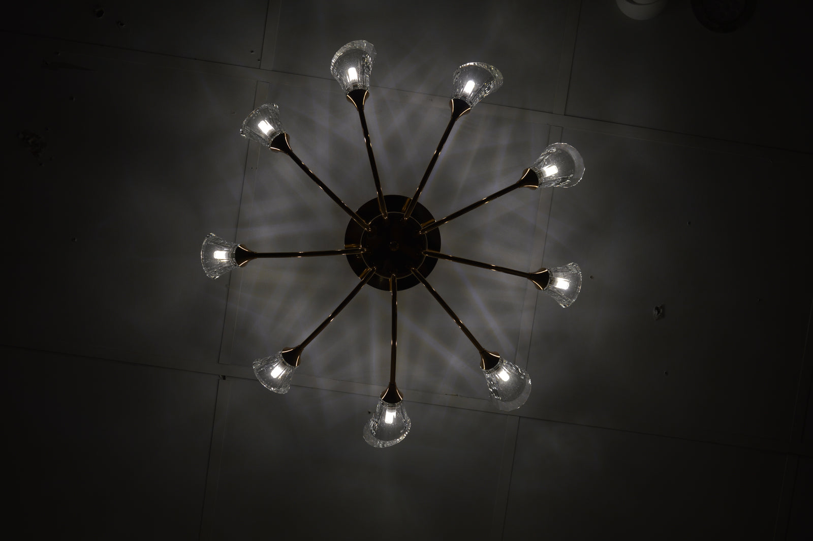 Luxury Crystal Glass Ceiling Chandelier – Modern LED Pendant 02 Colour 02 Size