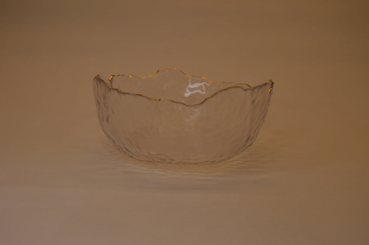 Wavy Bowls with gold edge in two different sizes with matching set of 6pcs glasses