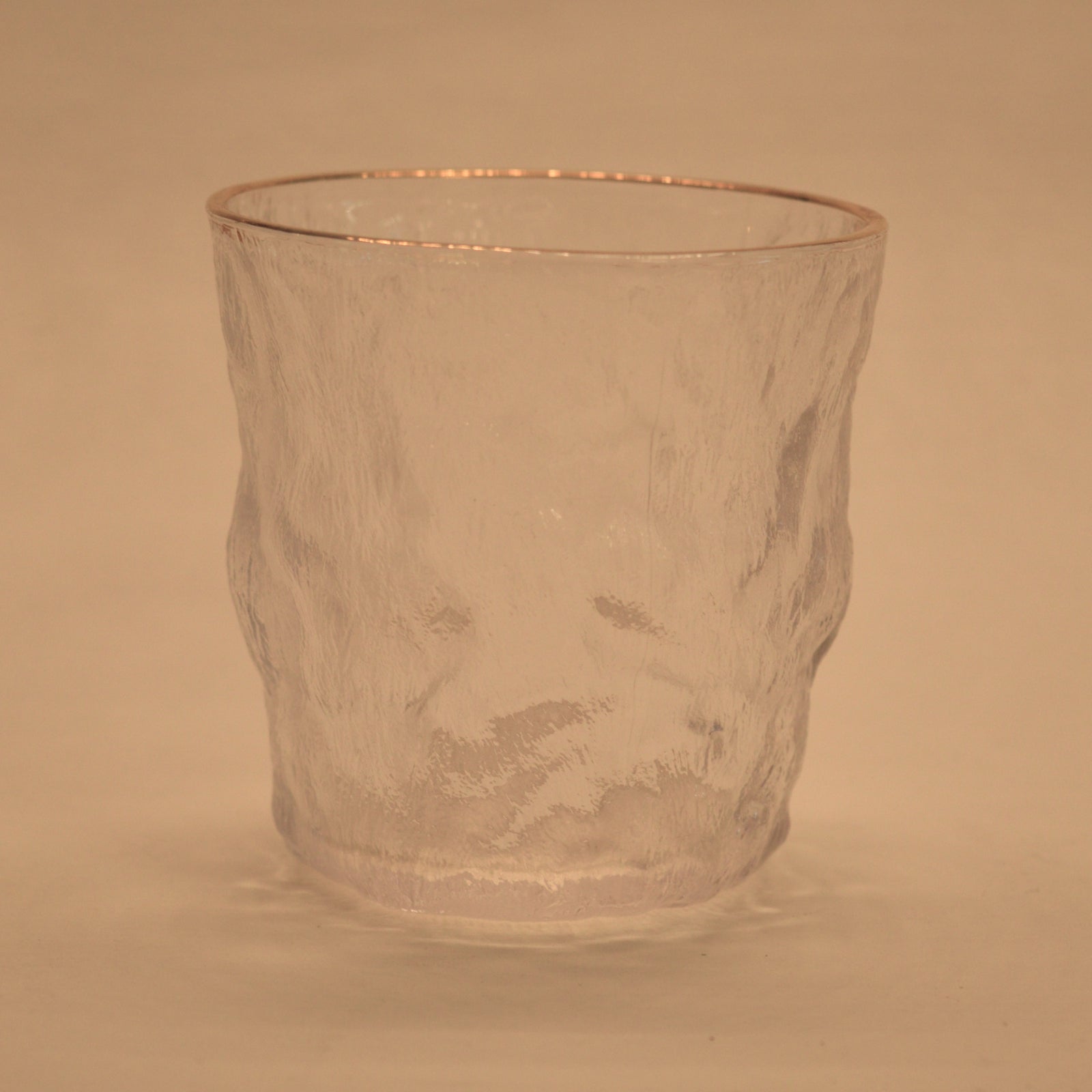 Wavy Bowls with gold edge in two different sizes with matching set of 6pcs glasses