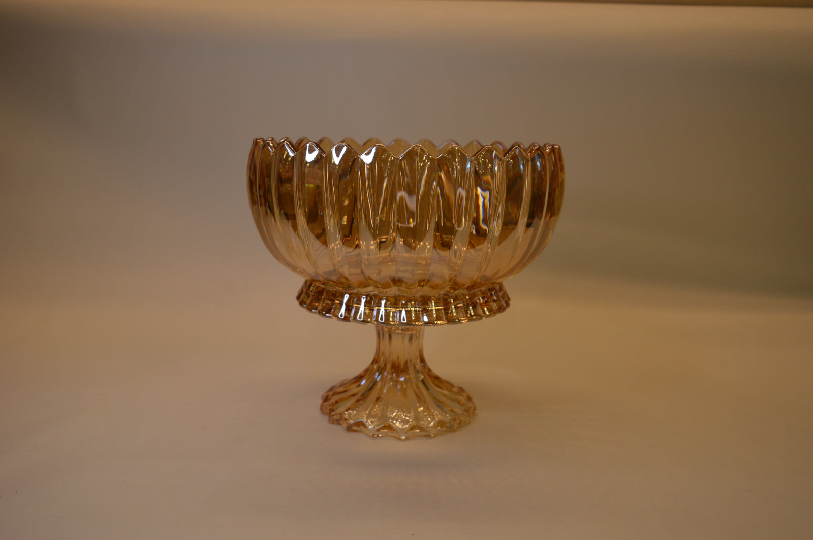 Revolving Crystal Bowl Stand for Fruits Vegetables Baskets Creative Fruit Dish Basket Luxurious Fruit Basket/Bowl