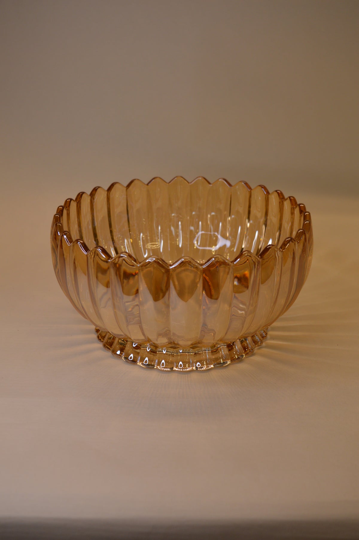 Revolving Crystal Bowl Stand for Fruits Vegetables Baskets Creative Fruit Dish Basket Luxurious Fruit Basket/Bowl