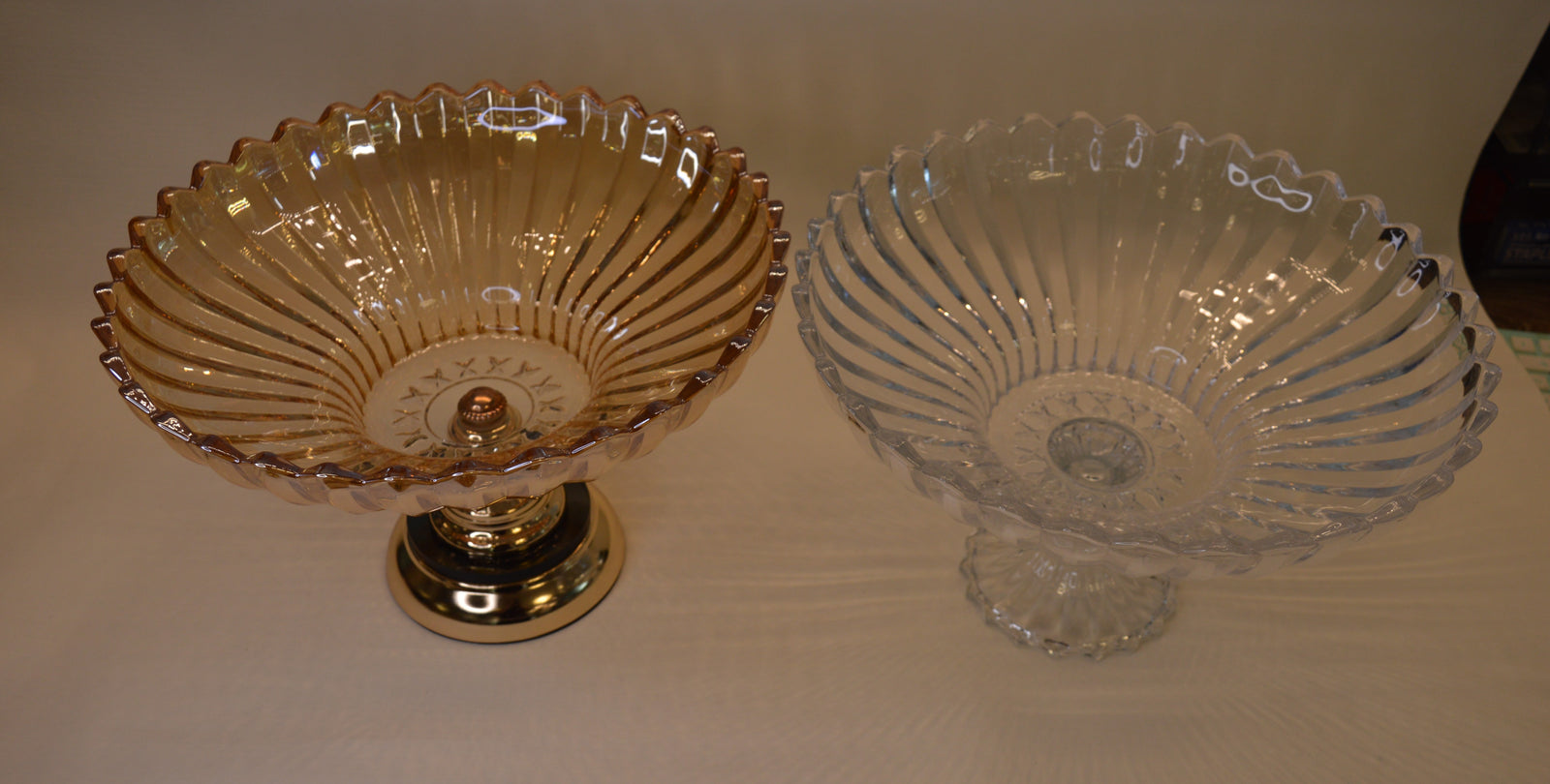 Revolving Crystal Bowl Stand for Fruits Vegetables Baskets Creative Fruit Dish Basket Luxurious Fruit Basket/Bowl